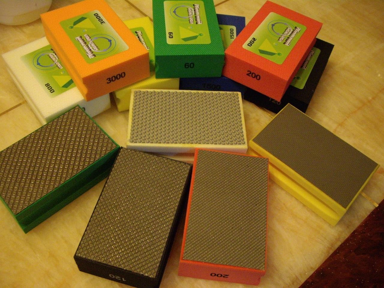 Diamond Hand Polishing Pads for Stone Concrete Granite Marble Glass Terrazzo - Set of 11 Pcs