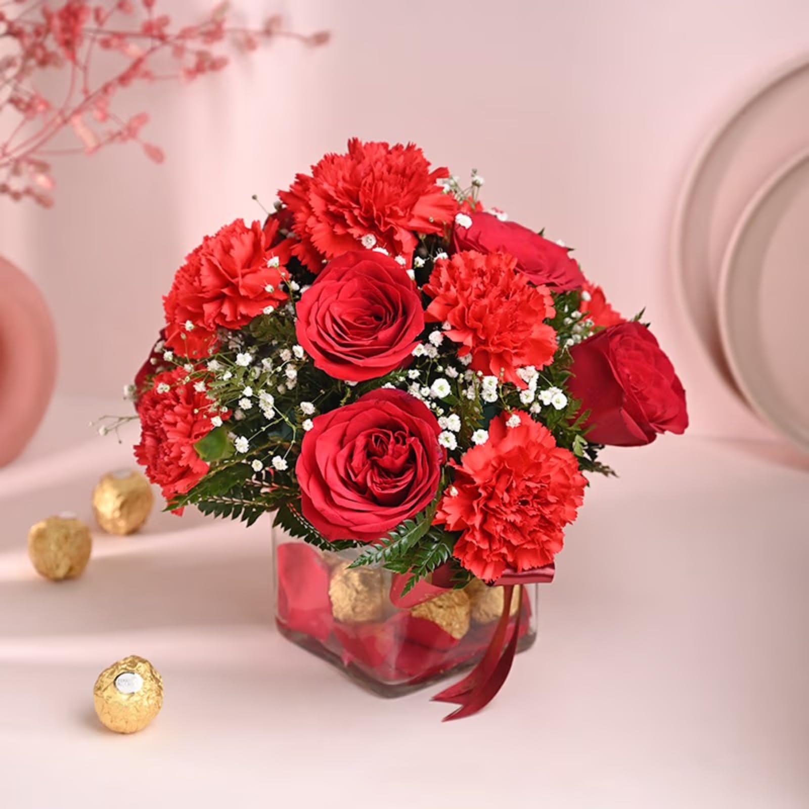 FlowerAura Love Special Fresh Live 10 Red Roses & 5 Red Carnations Flowers Bouquet In Glass Vase With 4 Chocolates For Valentine's Day Gift, Birthday Gift & Anniversary Gift (Same Day Delivery)-picture-10