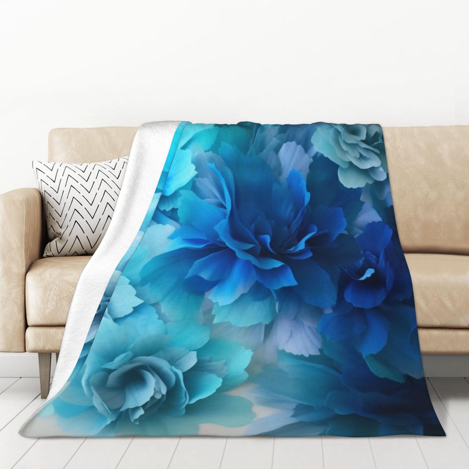 Couverture flanelle fleurs bleues 127x178 cm, idée cadeau douceur pour vos proches