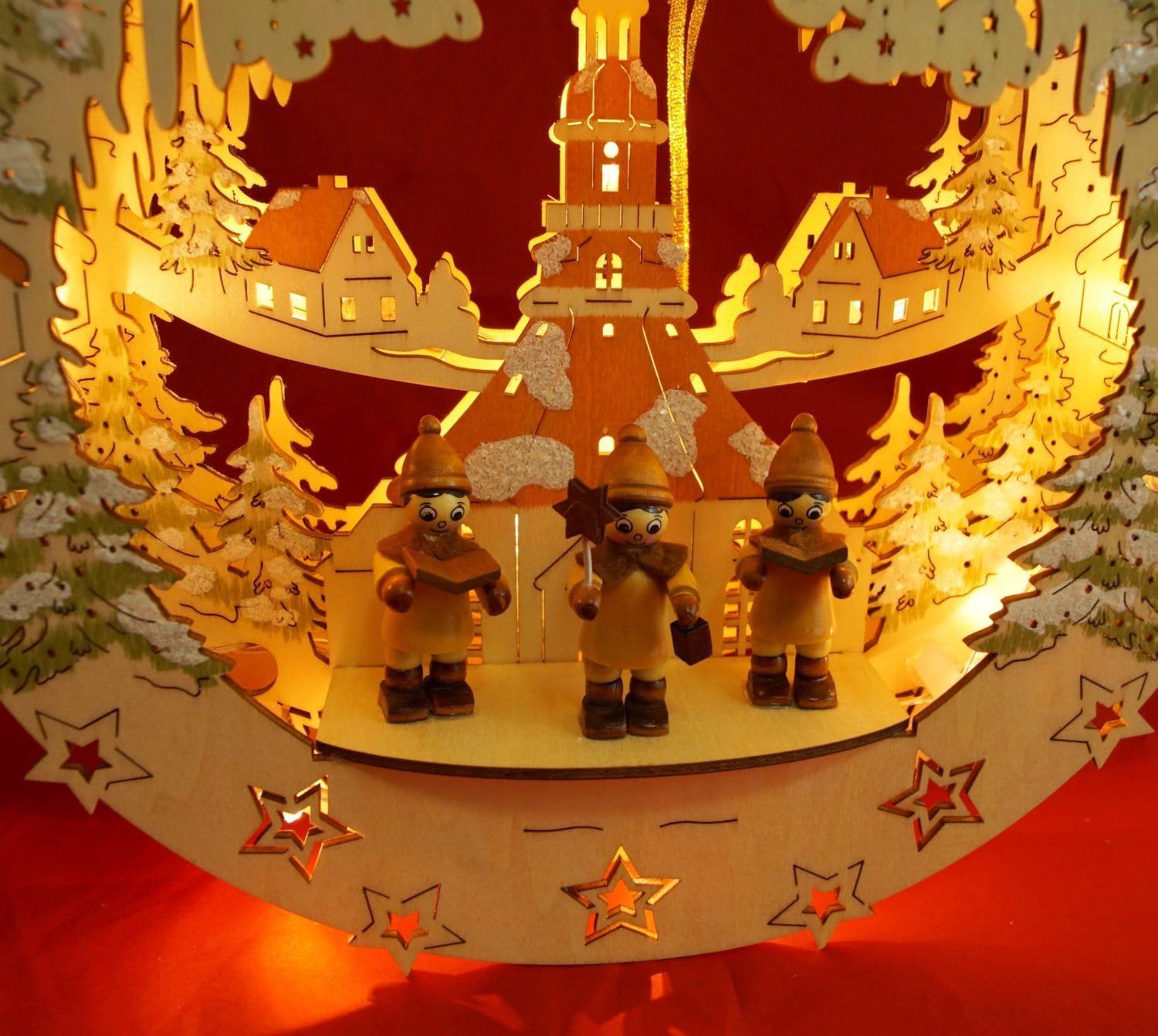 Wichtelstube-Kollektion Holz Fensterbild Seiffener Kirche mit Kurrenden Weihnachtsdeko fürs Fenster, 30 x 6 x 28 cm inkl. Adapter 4,5 V; LED Fensterbilder Weihnachten
