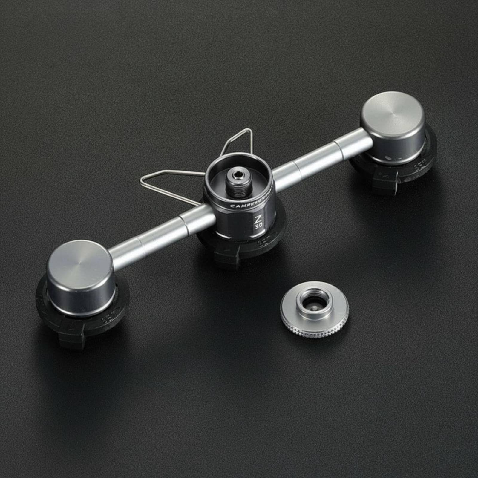 Outdoor Brennstoffbehälter Camping Kocher Verteiler Mehrfachanschluss Adapterkopf Gaszufuhr Konverter Aluminiumlegierung Stahl Stabil Sicher für Bergwandern Picknick Outdoor Mahlzeiten