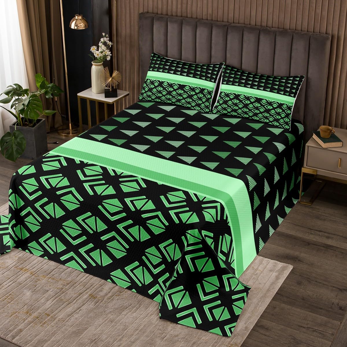 jejeloiu Geometry Coverlet Set Hexagonal Geometrical Bedspread for Kids Boys Girls Triangle Bedspread Green Black Quilted with 2 Pillowcases 3Pcs Bedding King