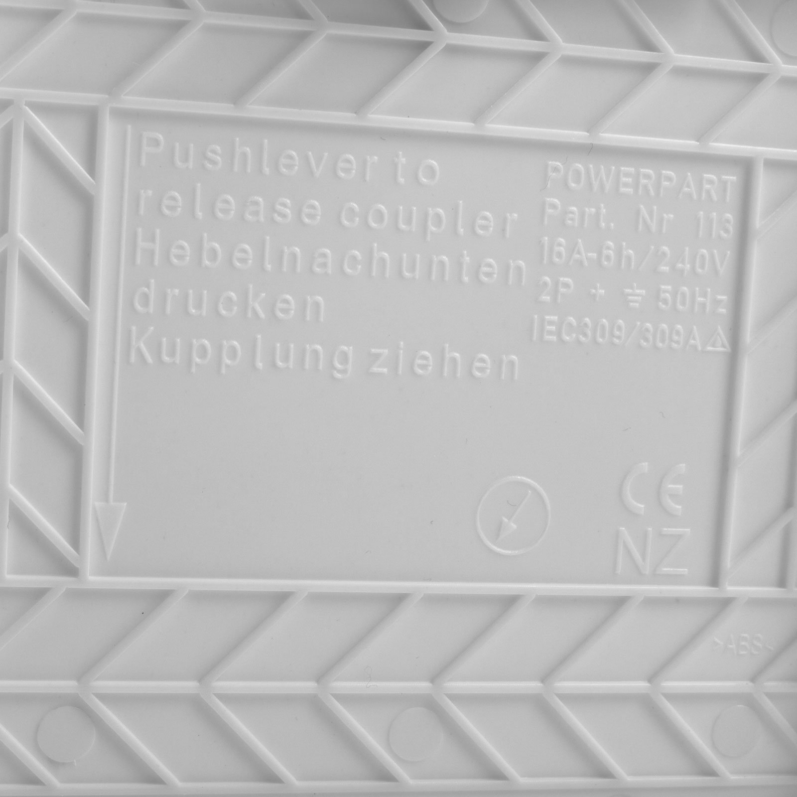 Prise de courant externe CEE - Protégée contre les projections d'eau - 200 à 240 V - 16 A - 3 broches - IP44 - Blanc