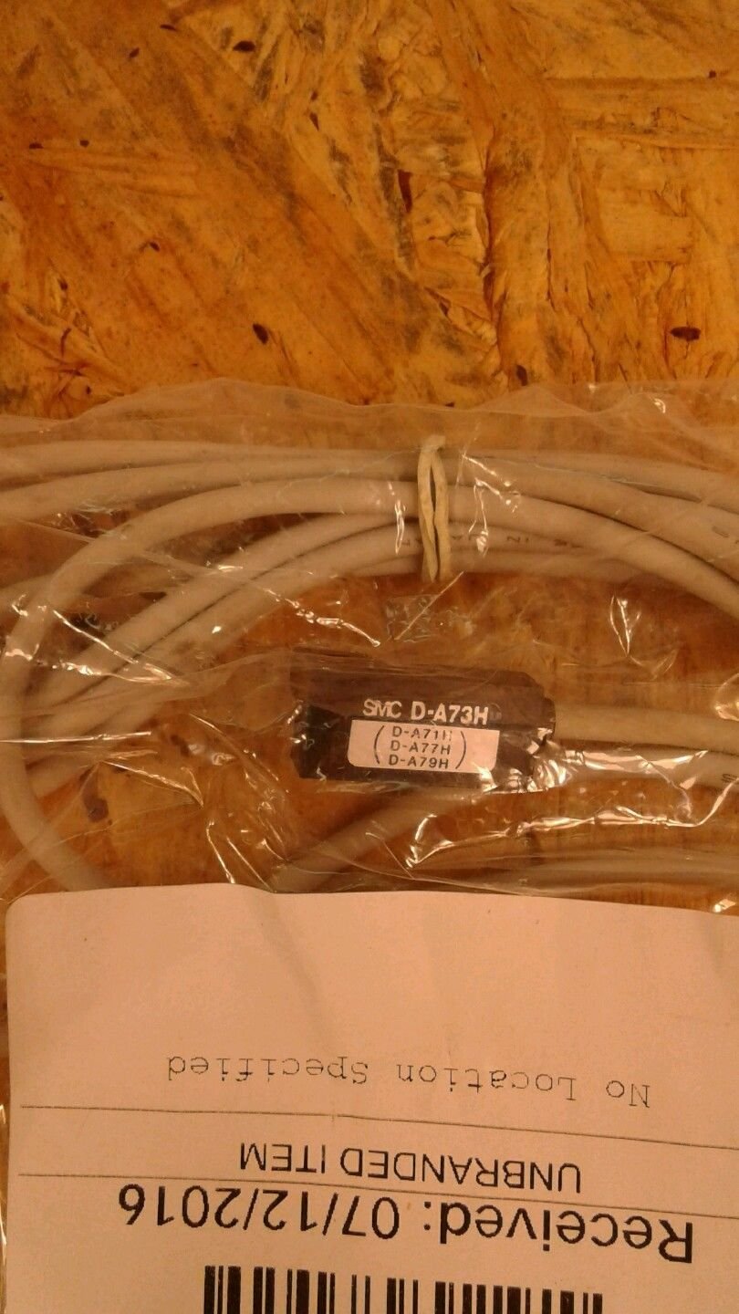 thumbnail image 2 of SMC D-A93L Reed Switch - 3m Fly Lead, Groove Mounted 2 of 11