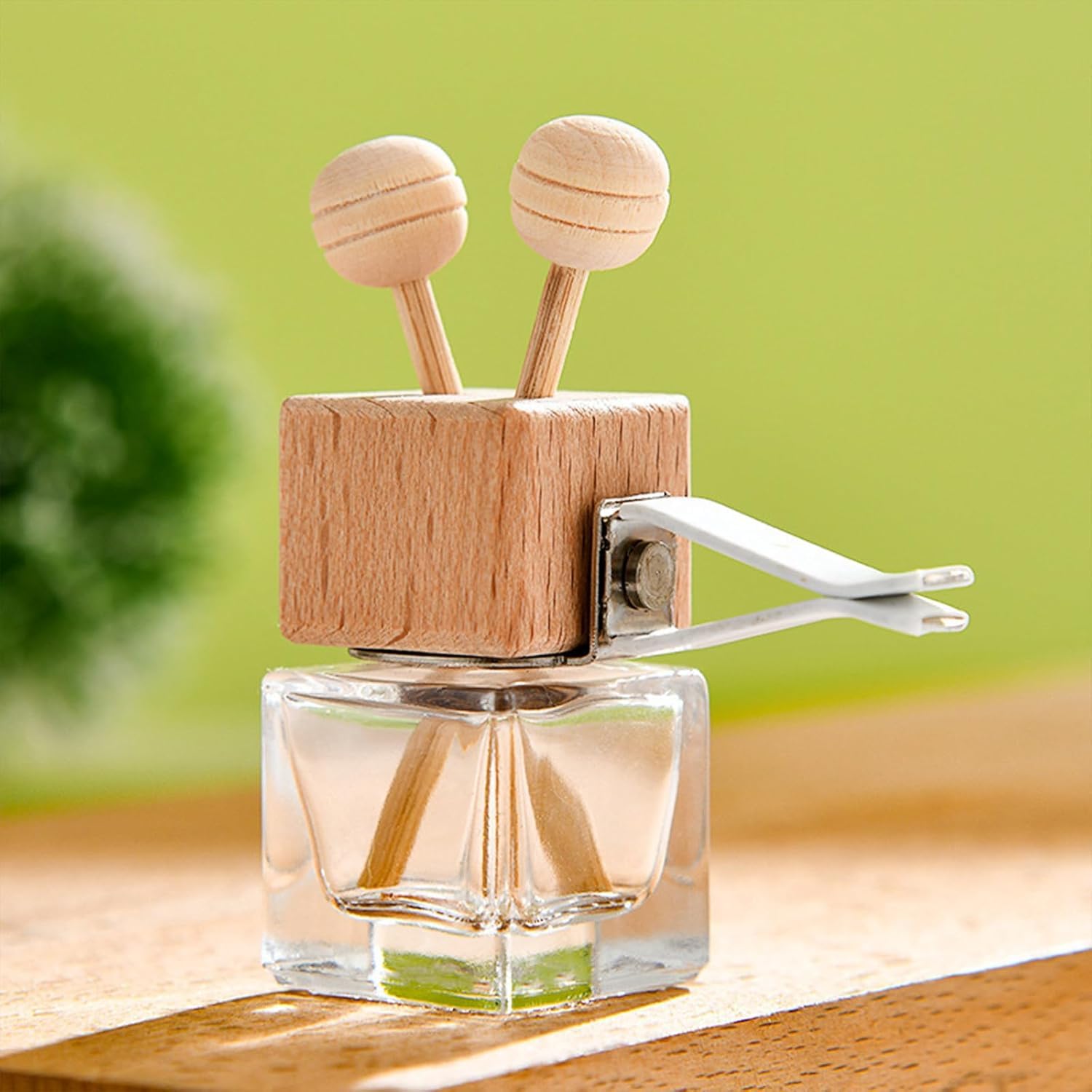 50 ambientadores para coche, 8 ml, de cristal vacío, con clip y tapa de madera, rellenables, con varillas de fragancia