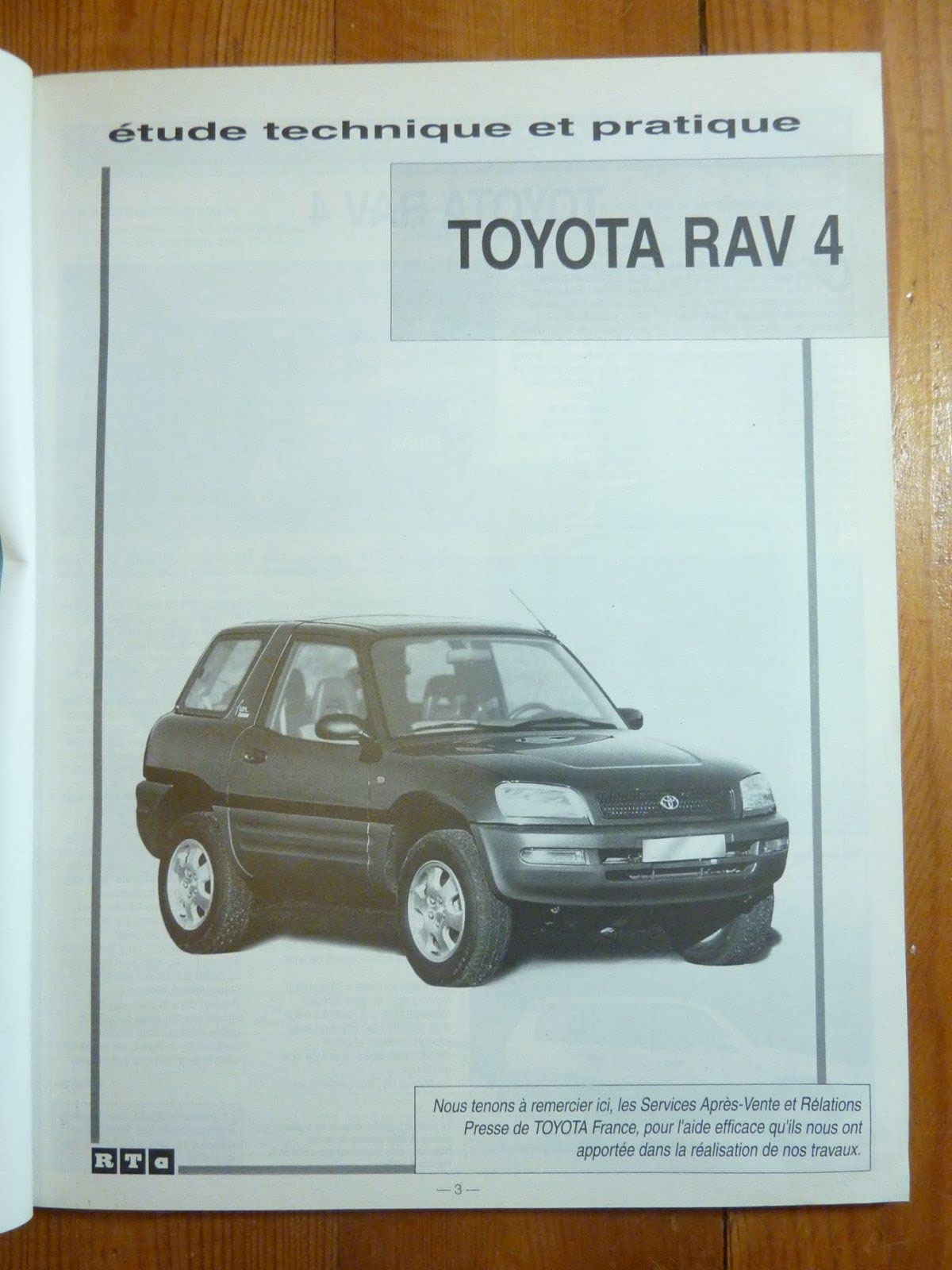 E.T.A.I - Revue Technique Automobile 597 - TOYOTA RAV4 I - 1994 à 2000
