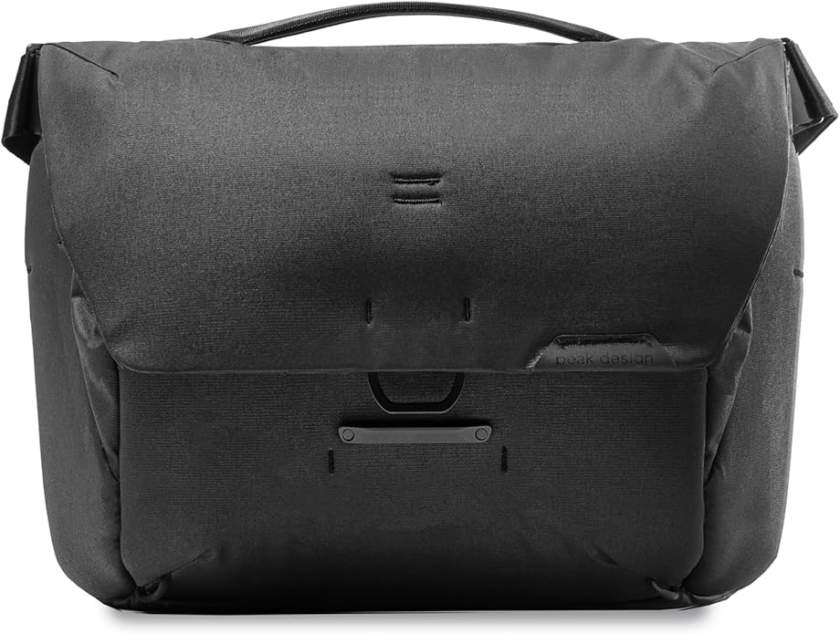 Everyday Messenger 13L laptop messenger with MagLatch
