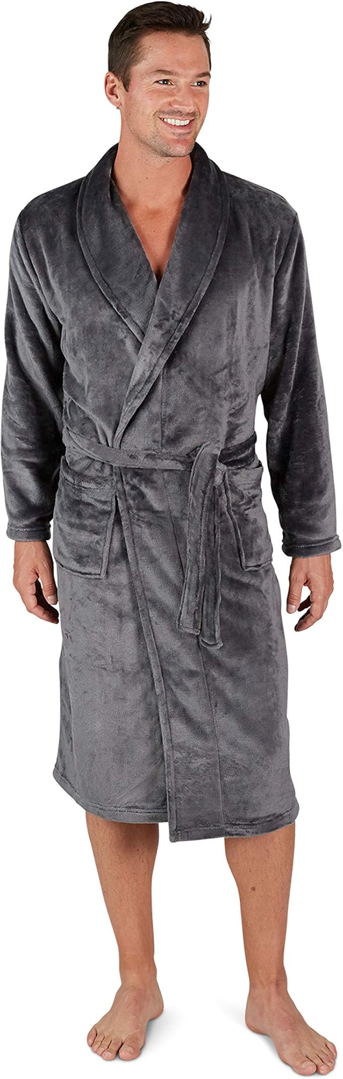 Eddie Bauer Plush Robe for Men, Soft Fleece Spa Bath Robe with Belt Amazon.co.uk Clothing