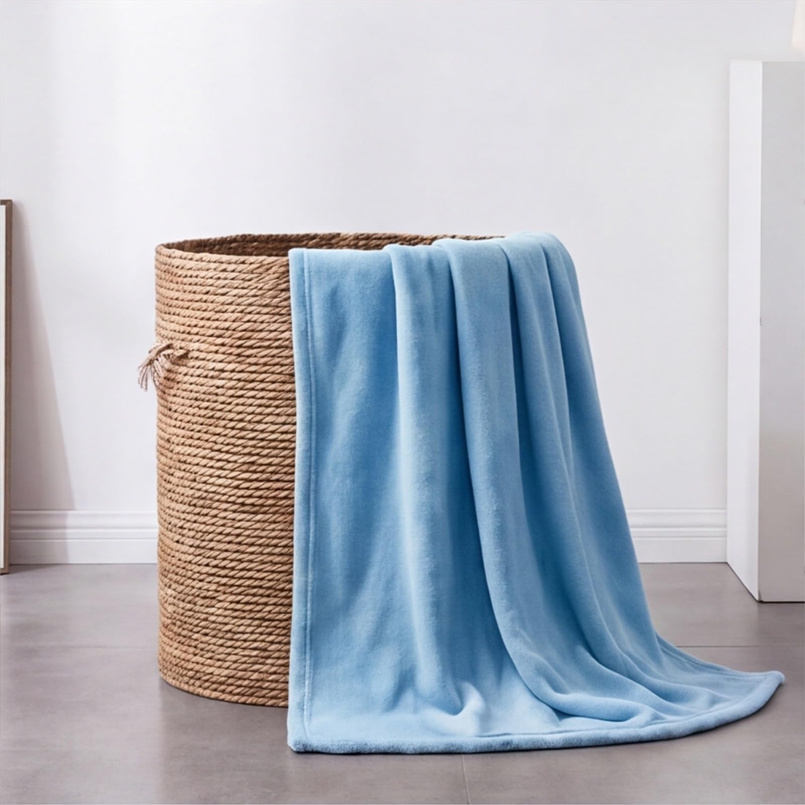 YXRS Fleece Blanket Throw 155 x 265 cm Polyester Warm Versatile Blanket Soft Cosy Warm for Bed Settees Armchairs, Blue