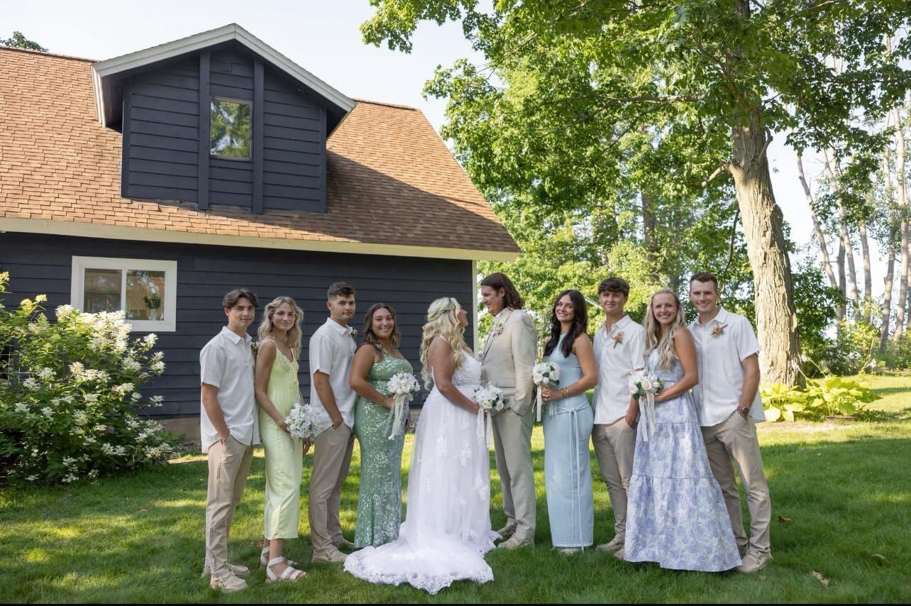 Lace Wedding Dress Spaghetti Straps Bridal Dresses A Line Wedding Party Gown with Slit
