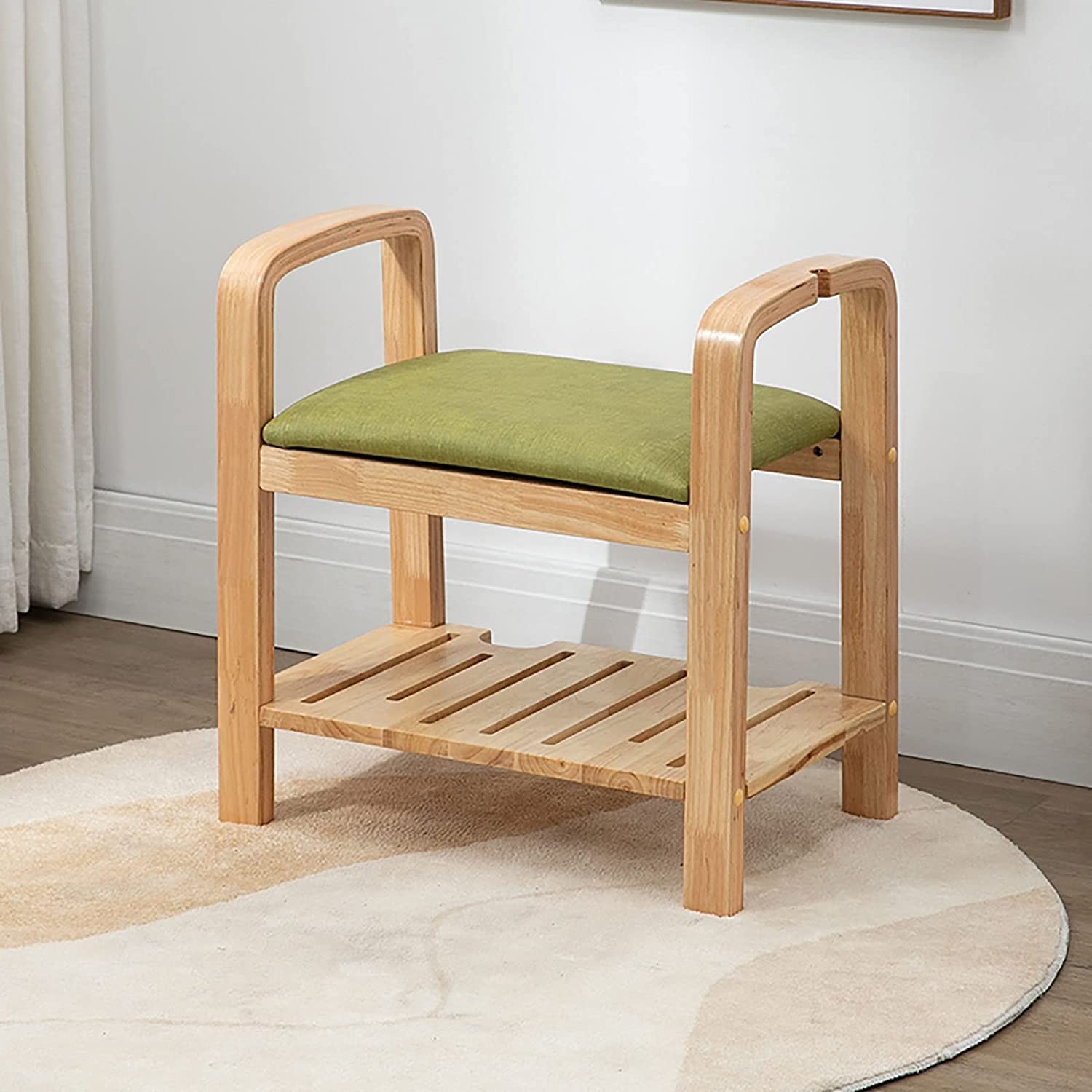 Banc de rangement à chaussures ergonomique pour sécuriser l'assise des seniors