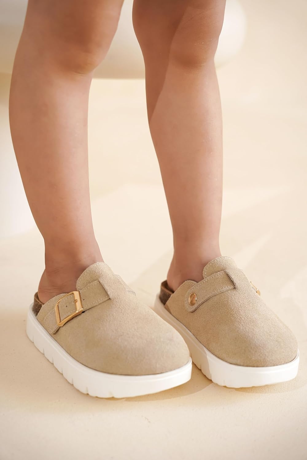 Project Cloud Chunky Kids Clogs – 100% Genuine Leather Clogs for Kids with Cork Footbed & Arch Support – Non-Slip Mules & Sandals for Girls Footwear (Little BentonChunky)
