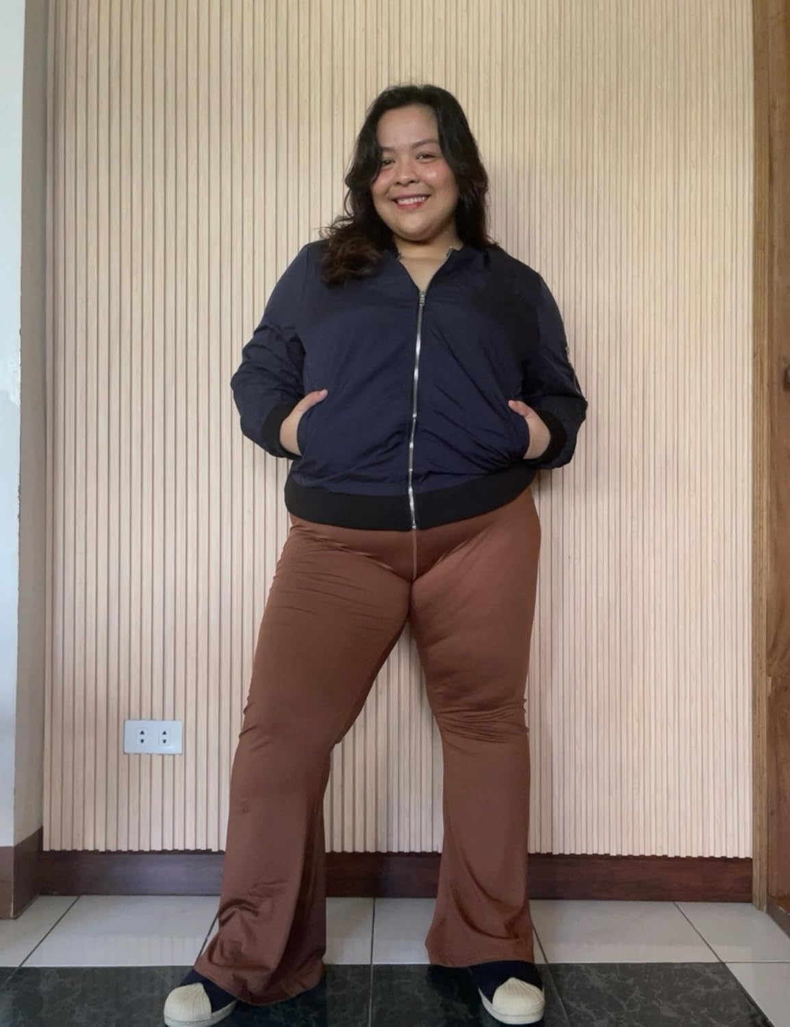 FOREYOND Women's Plus Size Bomber Jacket Zip Up Lightweight Coat Casual Cropped Windbreaker Outwear with Pockets - Image 2