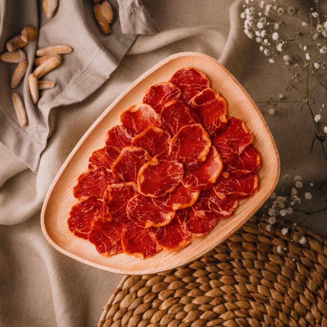 Maximiliano Jabugo - Lomo de Bellota 100% Ibérico | Estuche 80gr Loncheado | Adobo Tradicional con Pimentón | Curación Natural en Jabugo | Embutido Ibérico Gourmet