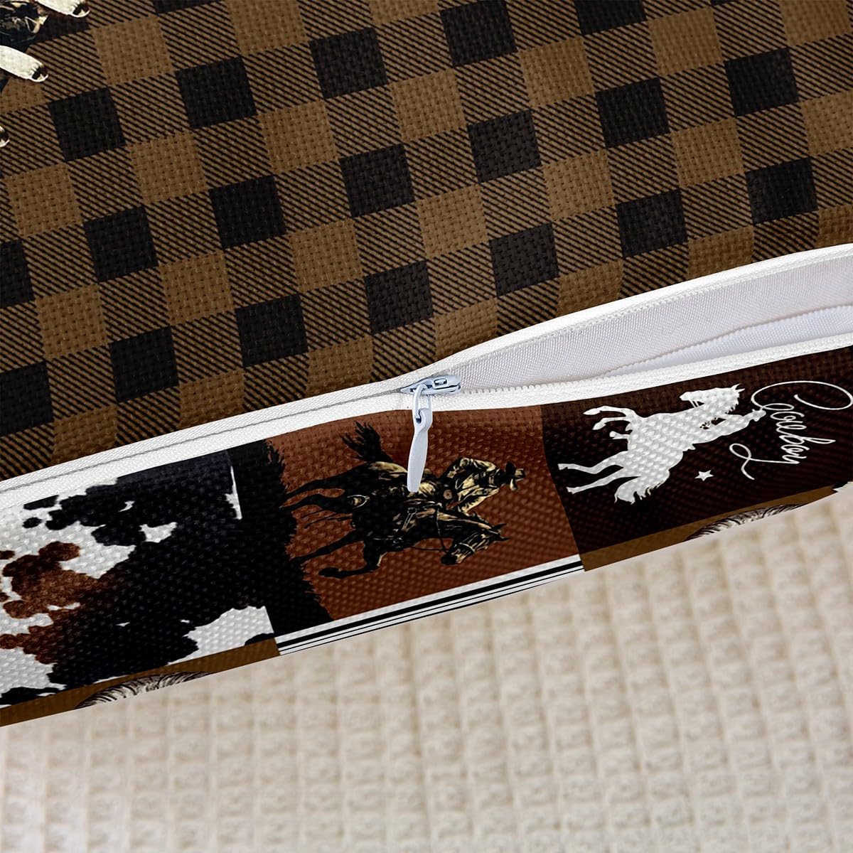 Set di 2 federe per cuscini con stampa cowboy, 55 x 55 cm, stile vintage western, motivo teschio di mucca, a quadri, verde