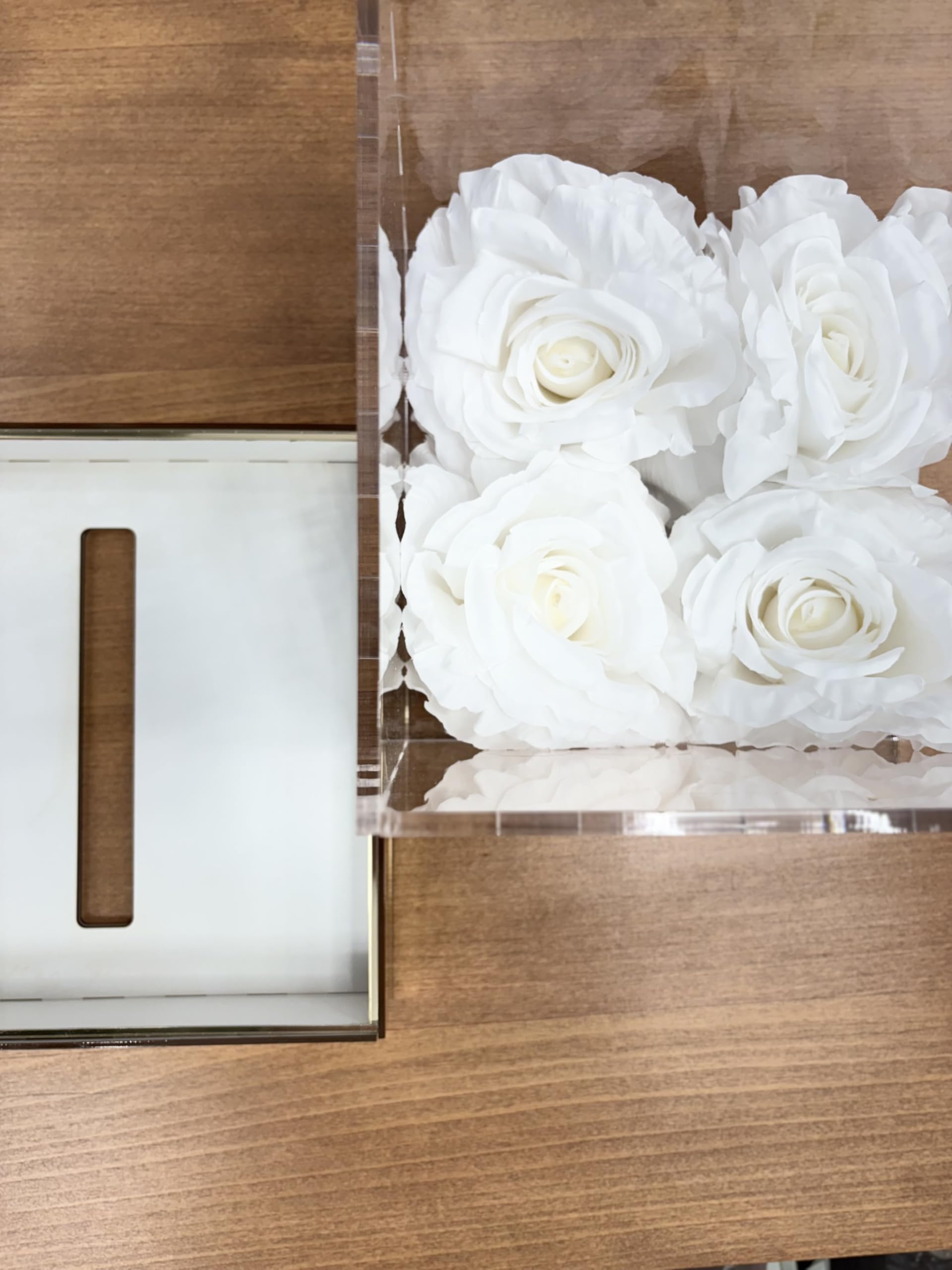 Happenings Personalisierte Hochzeitsbox für Umschläge aus Acryl – Goldspiegel, weiße Rosen, Namen des Brautpaares mit Datum – Elegante Kartenbox für die Hochzeit