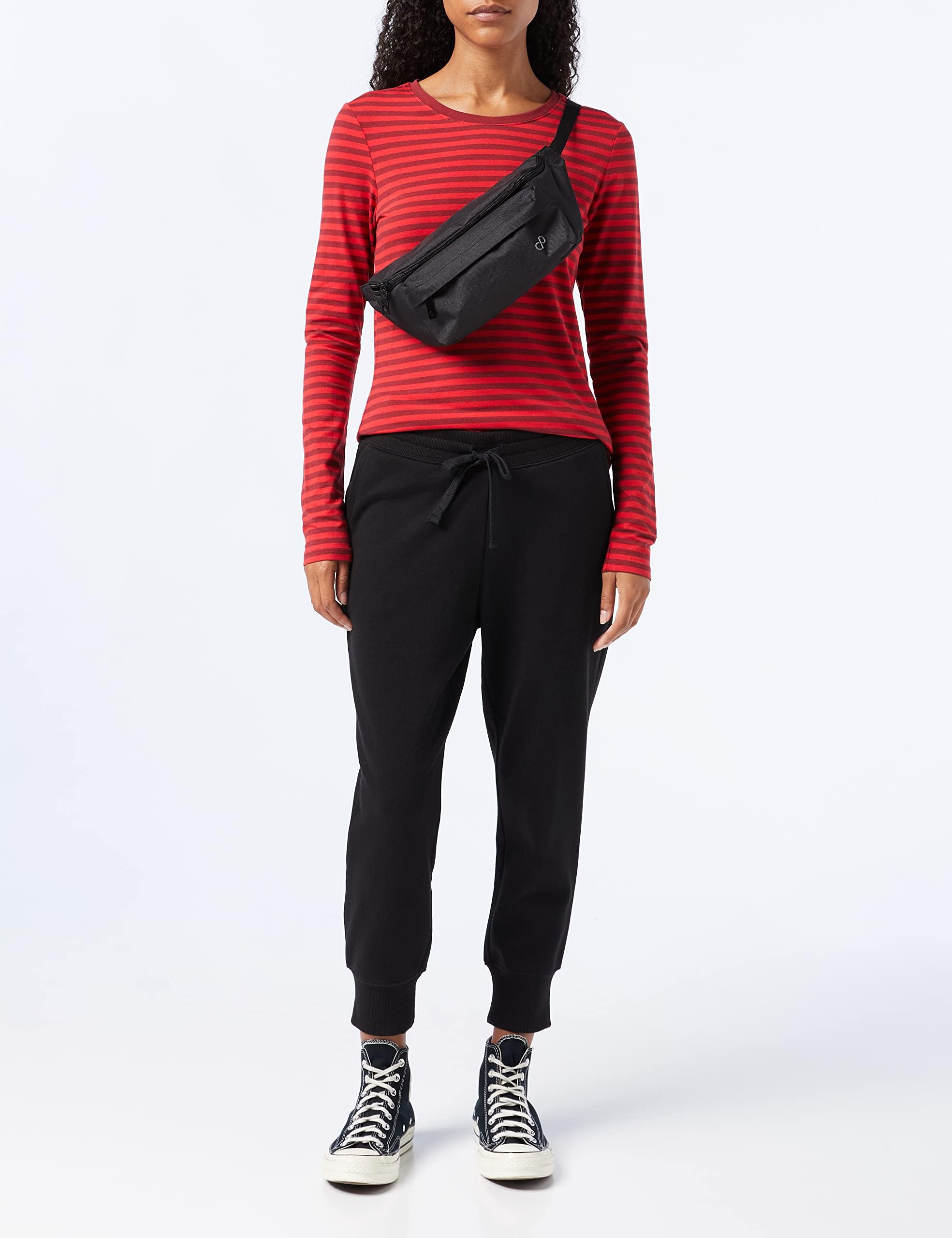 Amazon Essentials T-Shirt Girocollo a Maniche Lunghe, vestibilità Classica (Disponibile in Taglie Forti) Donna