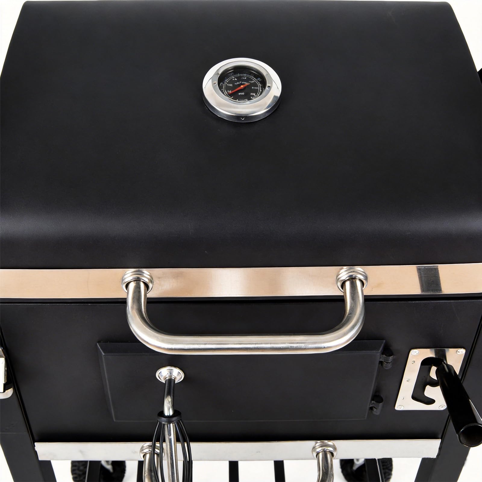 LQWELL Grillwagen, Holzkohlegrill BBQ Smoker Trolley, Standgrill mit Deckel, Edelstahl-griff, Grillrost, Thermometer, Flaschenöffner und Rädern, Maße ca. L109 x W54 x H94.5 cm, Schwarz