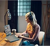 Vista 2 de AKG Pro Audio Lyra Ultra-HD USB C Micrófono para grabación, transmisión, juegos, podcast, ASMR en PC y Mac, micrófono de condensador para laptop