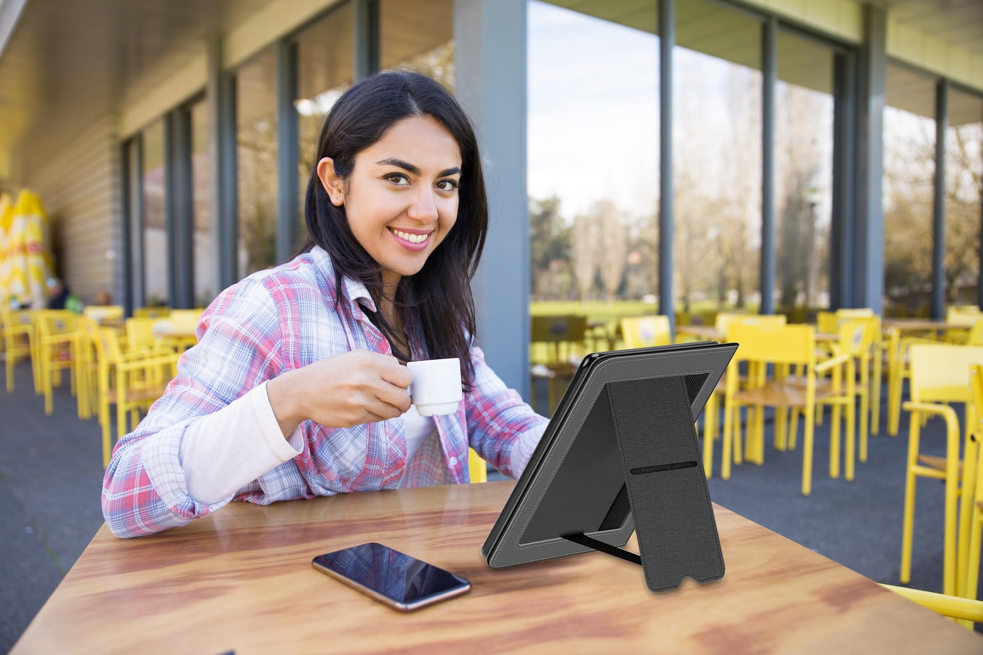 Plobors Funda para lector electrónico K de 7 pulgadas (12ª generación, versión 2024), funda de piel sintética suave con correa de mano de encendido y apagado automático, soporte plegable compatible