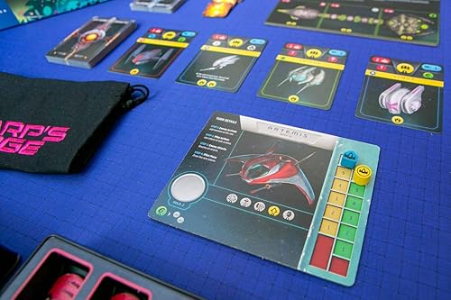 Miniatura 5 de Renegade Game Studios Warp's Edge | Un juego de construcción de bolsas en solitario de combate espacial épico para mayores de 10 años, negro