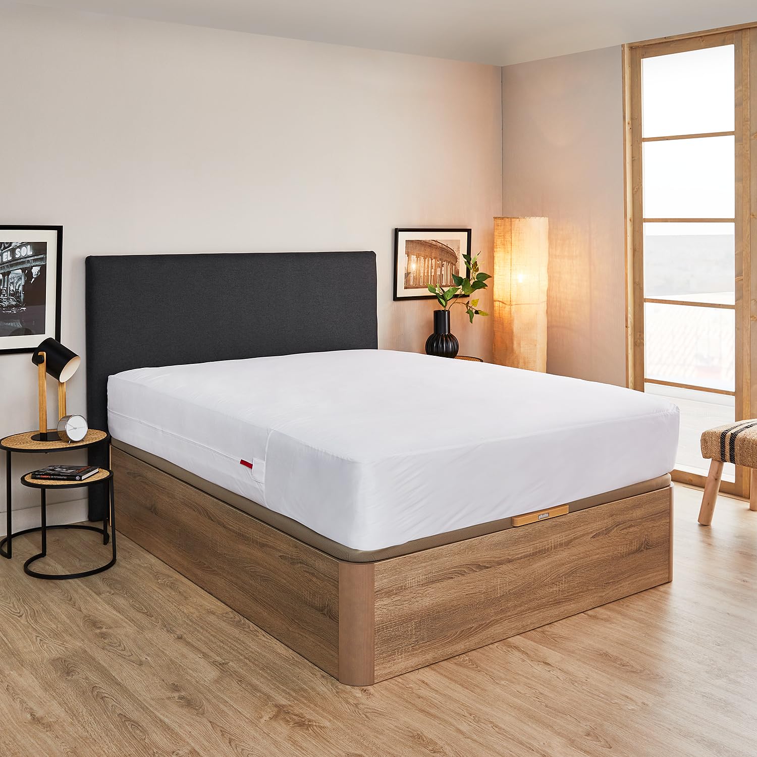 Pikolin Home - Funda de Colchón Impermeable Antichinches | 135x190/200cm | Apto colchones de hasta 30cm de Altura | Hipoalergénica contra chinches y fluidos | Cierre de Seguridad | Muy Transpirable