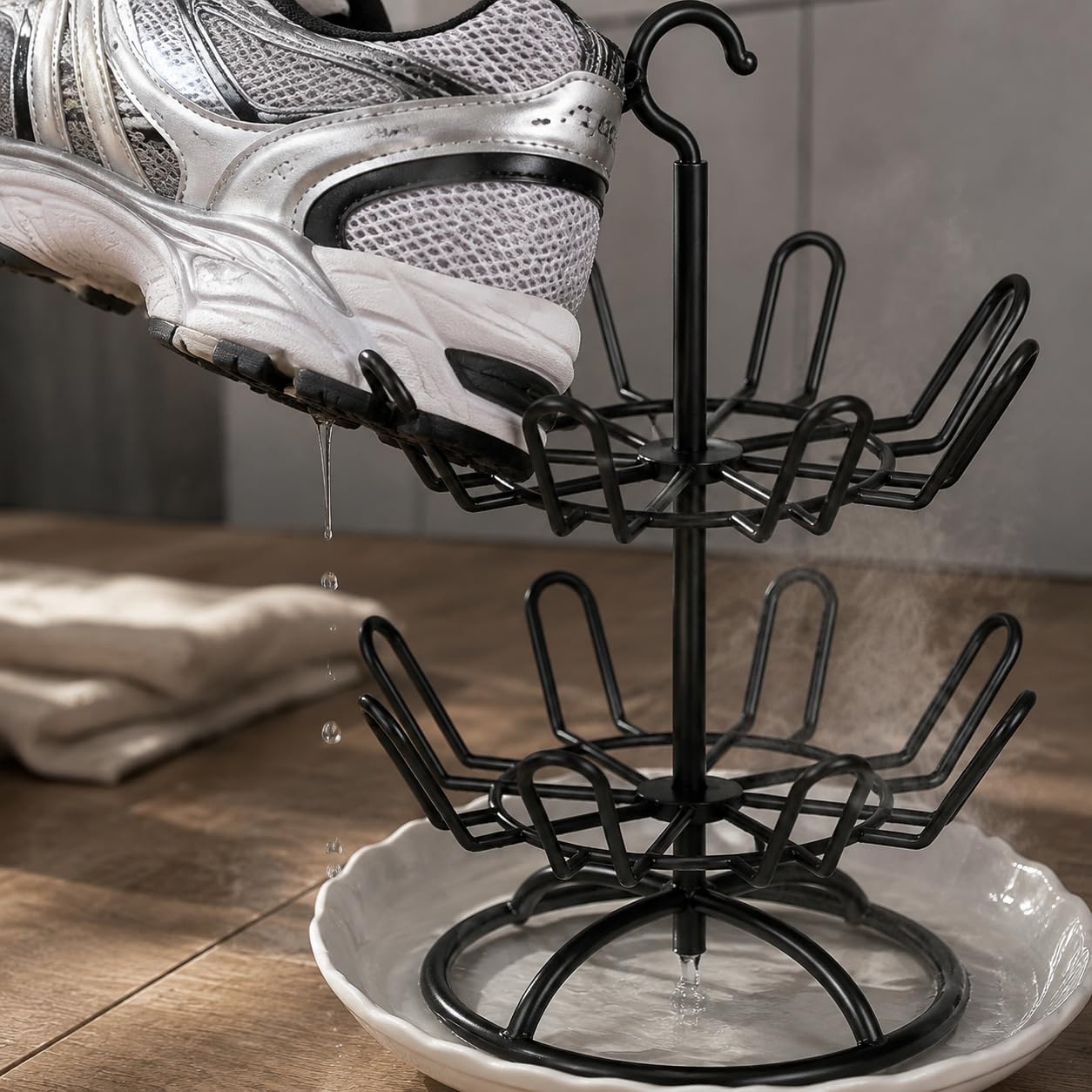 Stendino per Scarpe Rotante in Ferro, 2 ripiani, bianco + vassoio