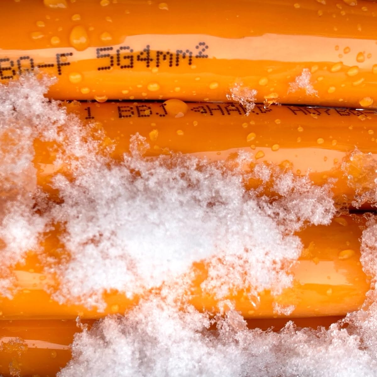 Hilark Cable Tech Przejściówka siłowa 32A, adapter siłowy 5P na 16A 5P IP44 10M