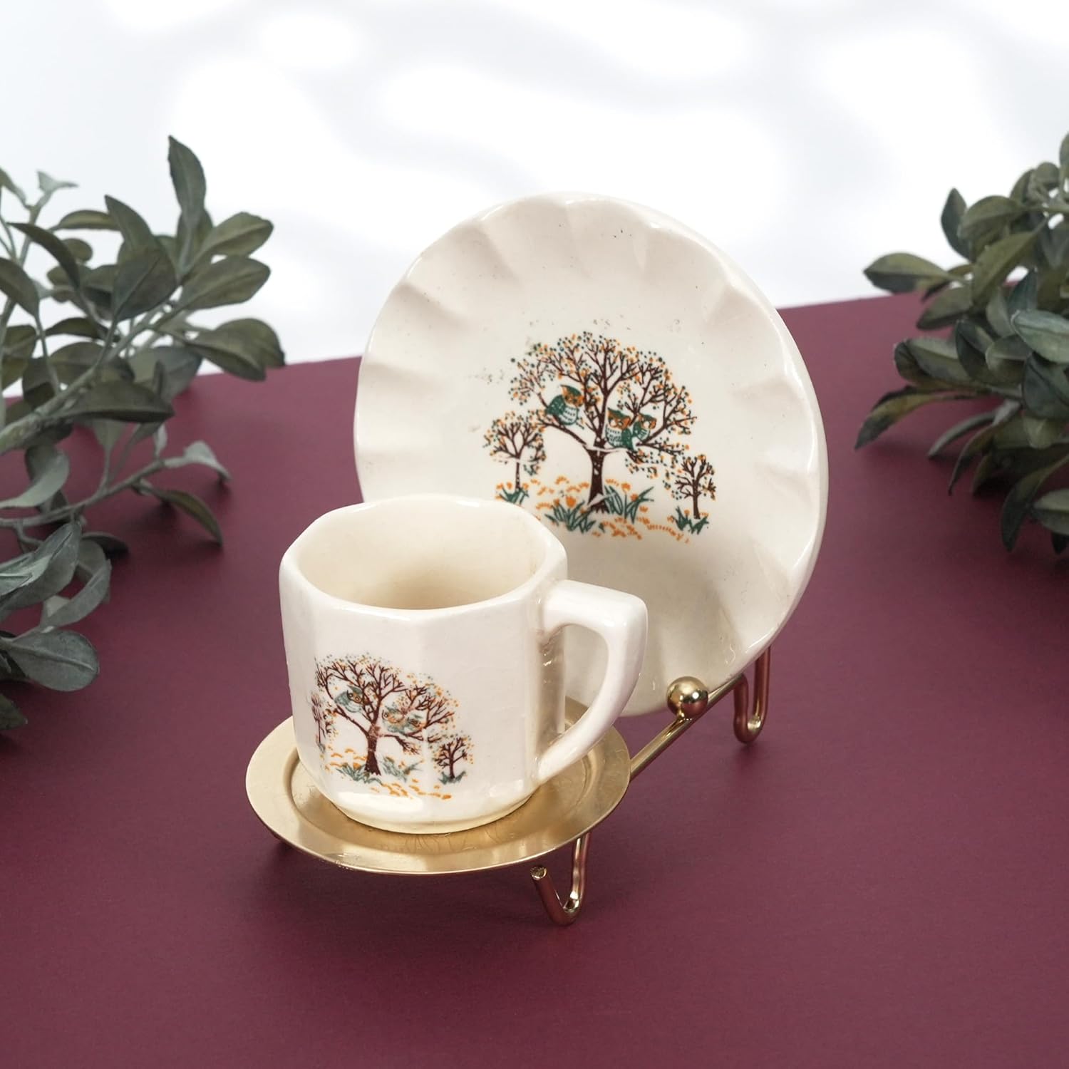 Bard's Ornate Shiny Gold-toned Cup and Saucer Stand, 3" H x 2.75" W x 4" D, Pack of 2