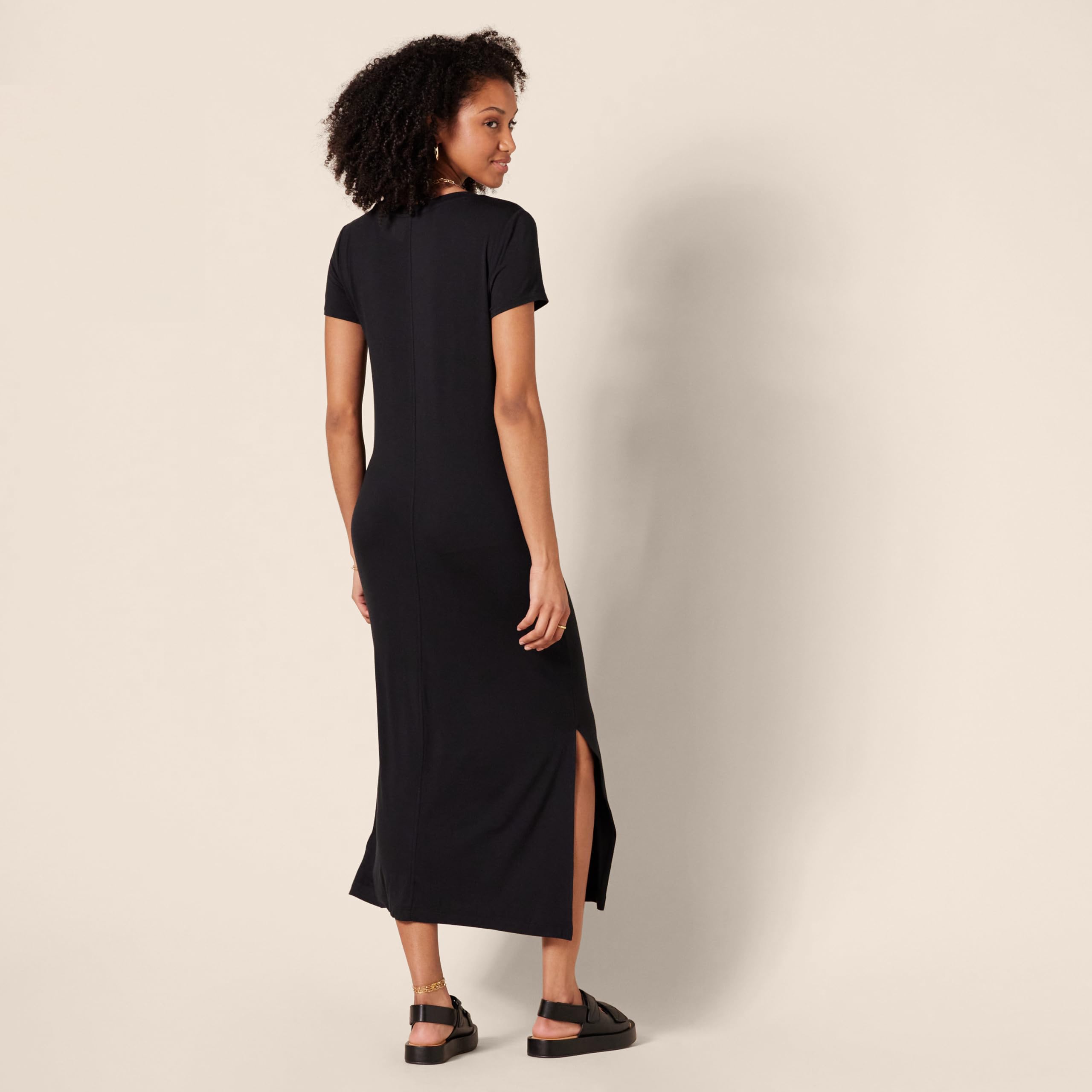 Amazon Essentials Vestido Midi de Punto de Manga Corta con Escote en Pico Mujer