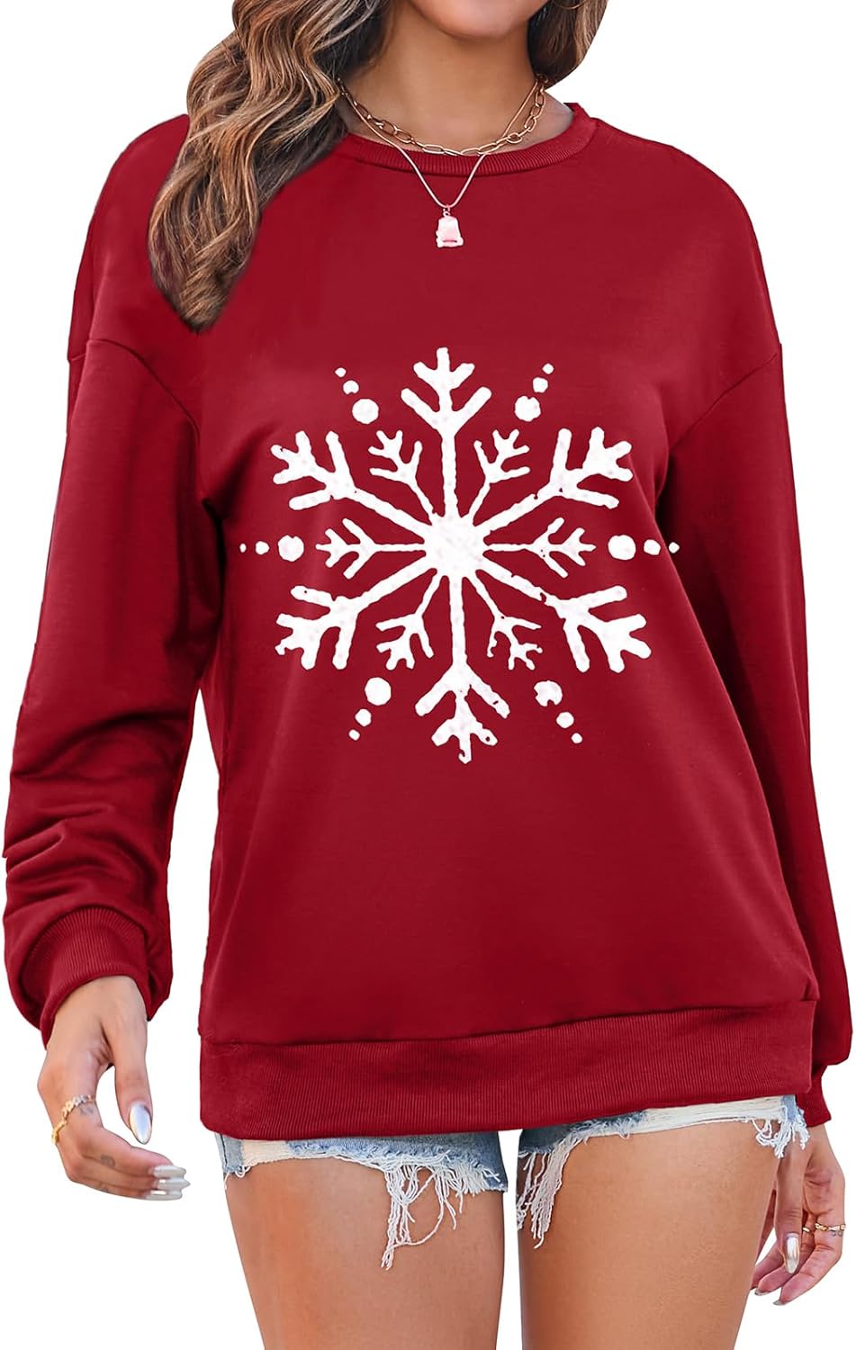 Christmas Sweatshirt Womens Crewneck Long Sleeve Snowflake Sweatshirt Xmas Pullover Ugly Christmas Sweatshirts for Fall Winter Tops Red