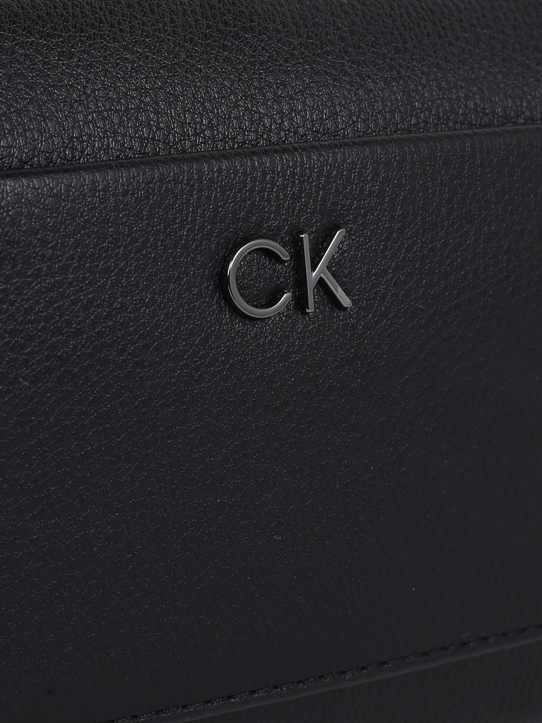 Calvin Klein Bolso Bandolera Mujer Daily Camera Bag Pequeño con Cremallera