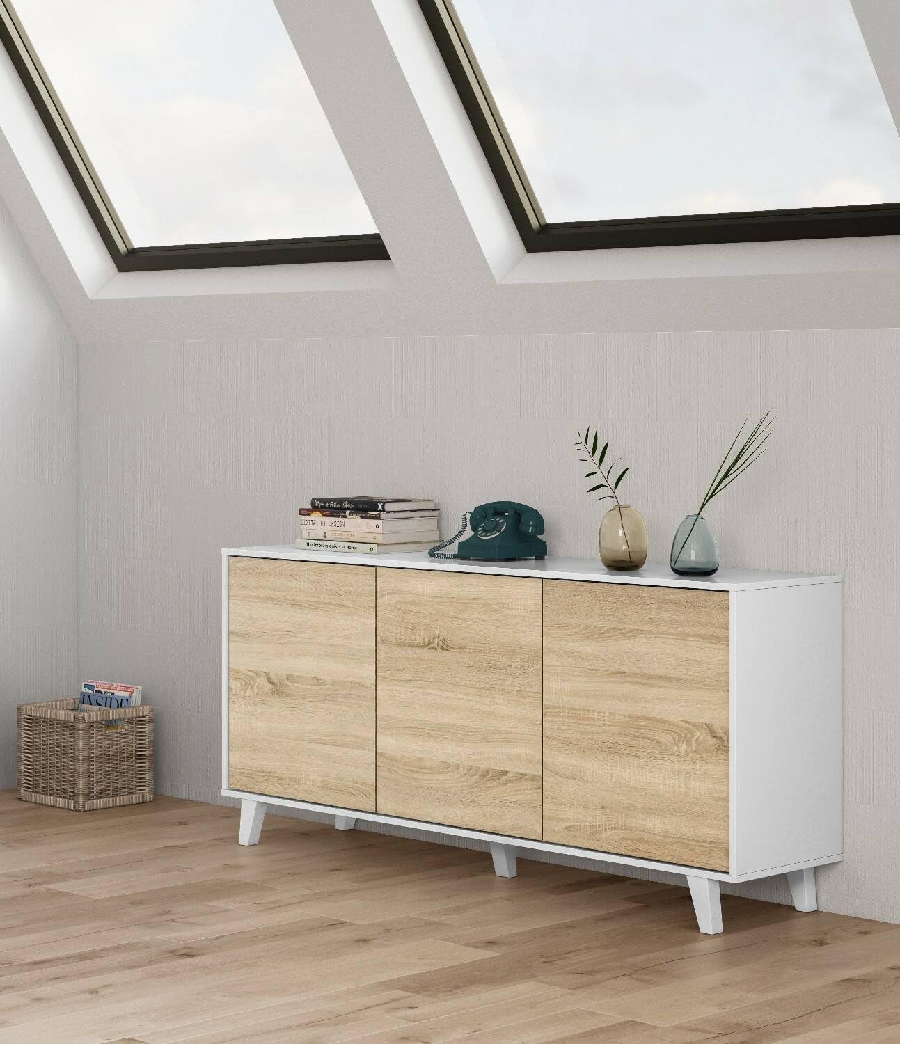 Dmora - Credenza Arvada, Madia moderna a 3 ante e ripiani, Buffet da cucina, Buffet di design da soggiorno, 154x40h75 cm, Bianco e Rovere