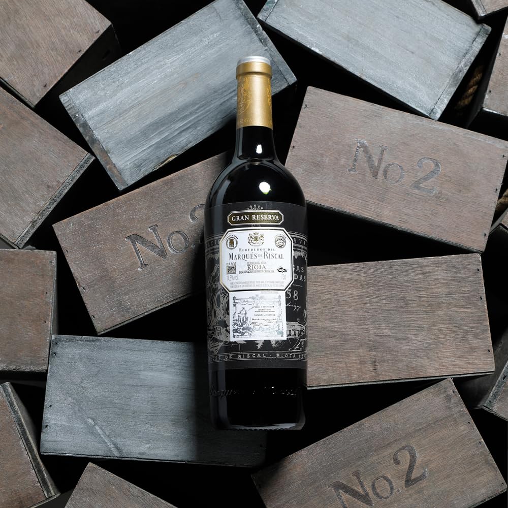 Marques De Riscal Gran Reserva, Vino Tinto, Denominación de Origen Calificada Rioja, Variedad Tempranillo, 32 meses en barrica de roble francés, botella de 750 ml