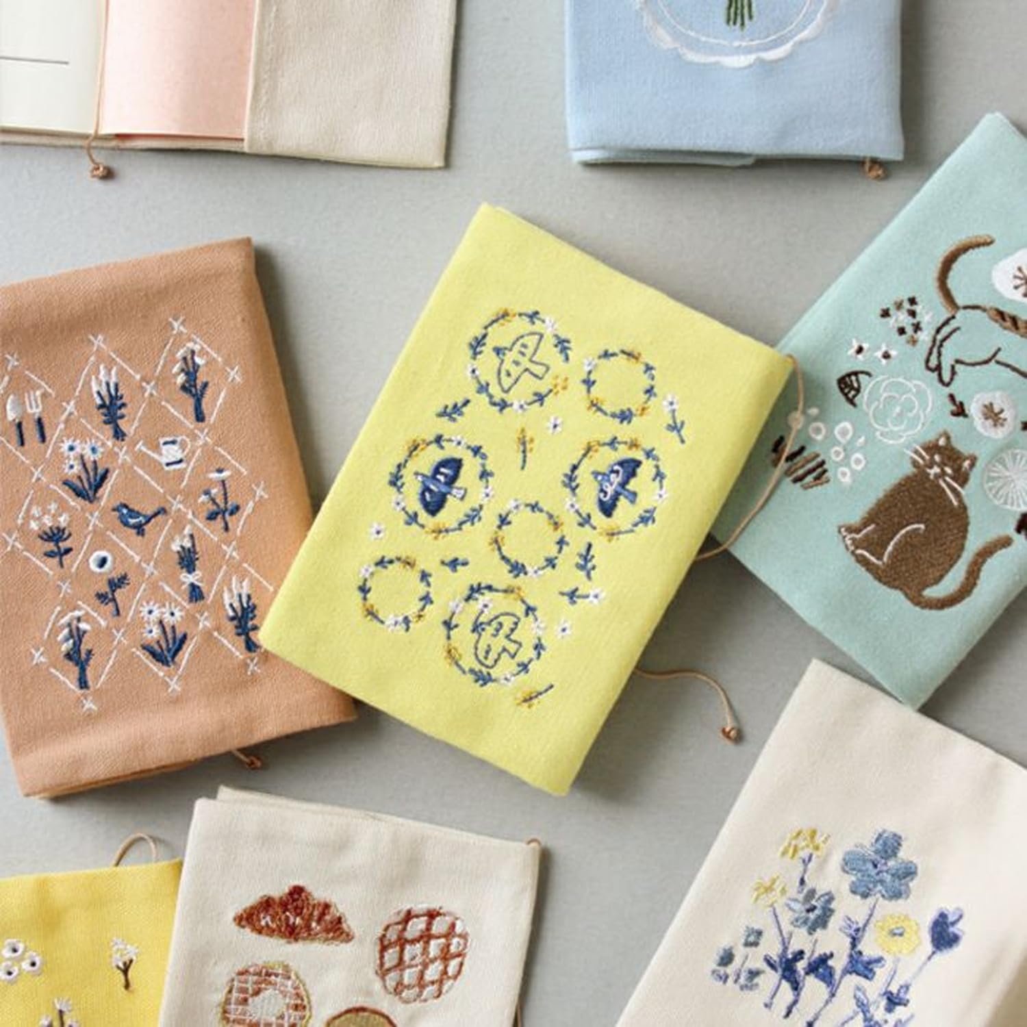 Amazon | 古川紙工 ブックカバー 文庫 刺繍 HONTOWATASHI ミモザ QE73 