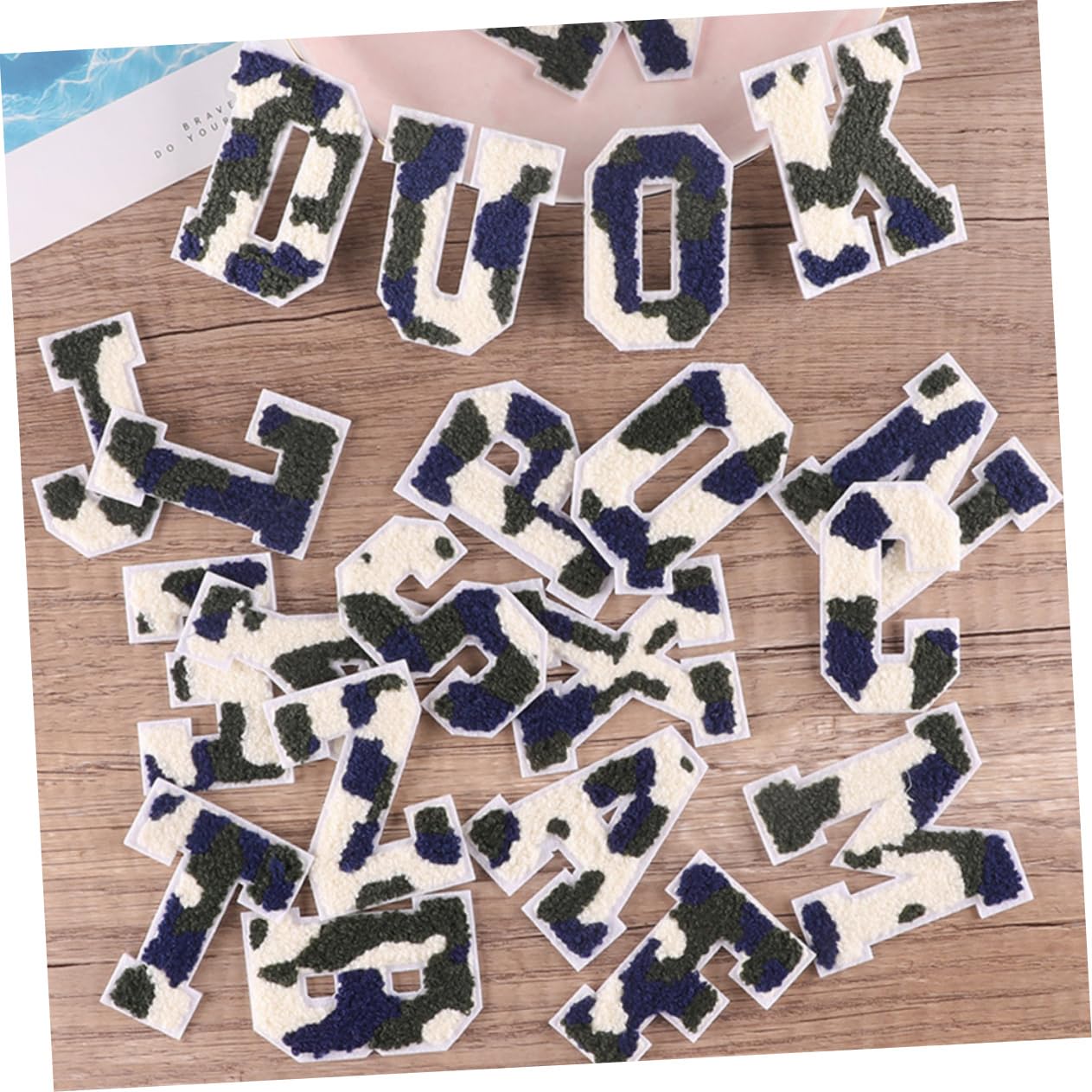 TEHAUX 104pezzi Toppe Ricamate Per Abbigliamento Patches Per Decorazione e Riparazione Jeans Borse e Scarpe