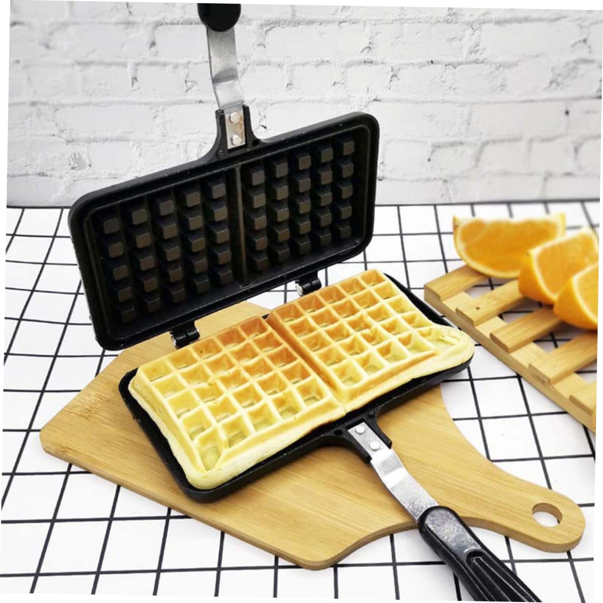 Stampo Resistente al Calore e Sicuro per Forno Nero in Alluminio Pressofuso per Waffle fare Waffle Creativi a Casa Fornello a Gas