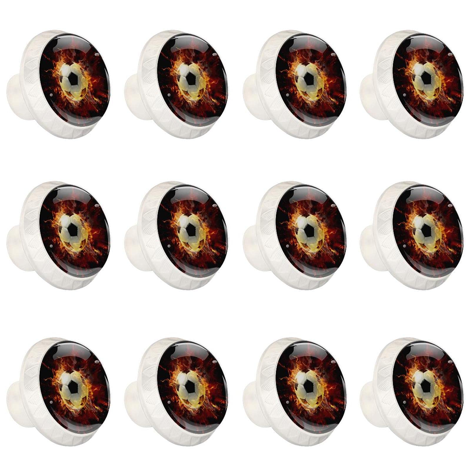 Armoire et placard décorés facilement avec 12 boutons ronds football