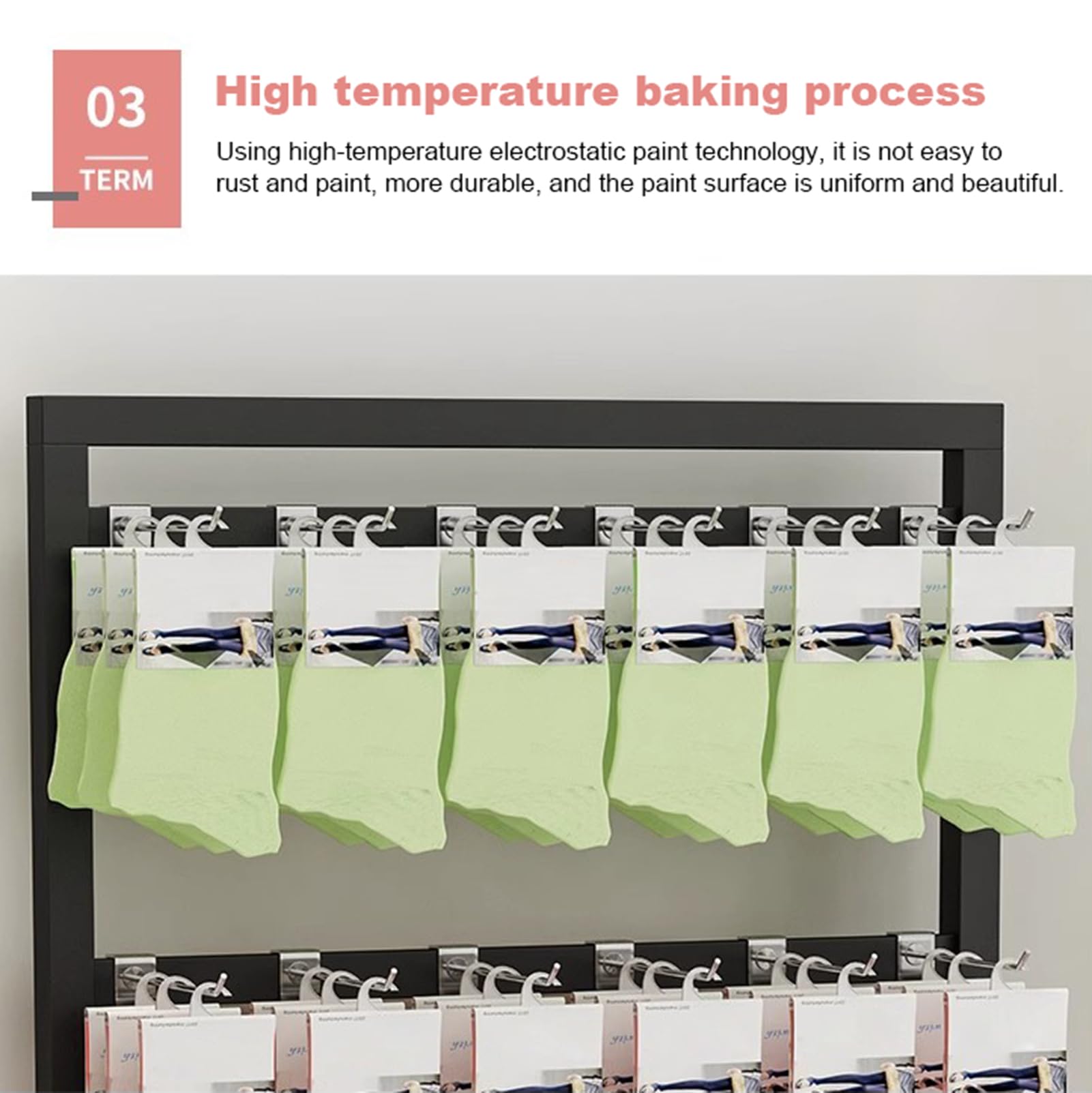 Présentoir Au Sol Pour Magasin De Vêtements. Combinaison De Support Suspendu Pour Magasin De Vêtements Pour Femmes, Présentoir Doré / Rangement Et Organisation De La Maison