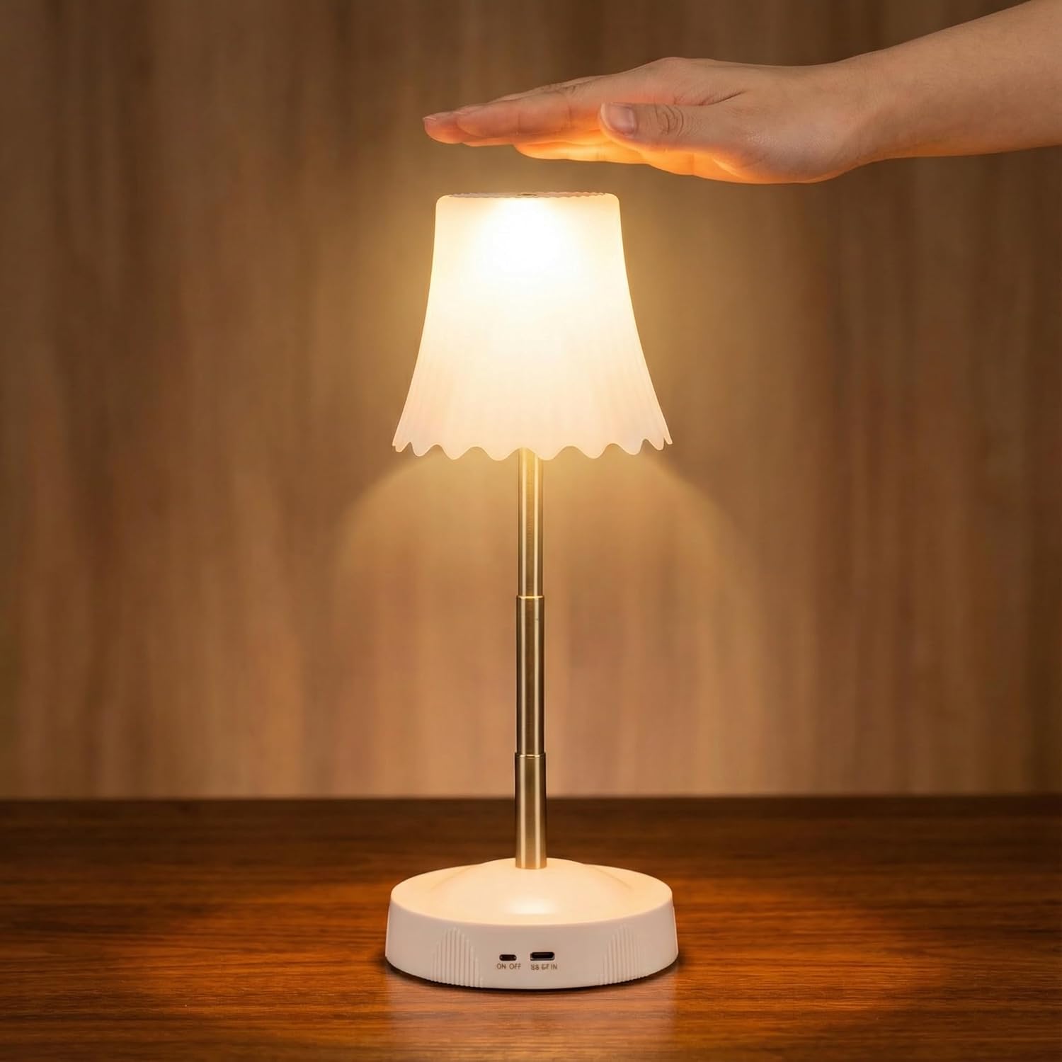 Light with Hand Wave,Gesture Control Rechargeable Table Lamp Cordless,Height Adjustable,7 RGB Modes & 3 Color Dynamic Modes,Motion Sensor Lamp for Bedroom Livingroom (White)