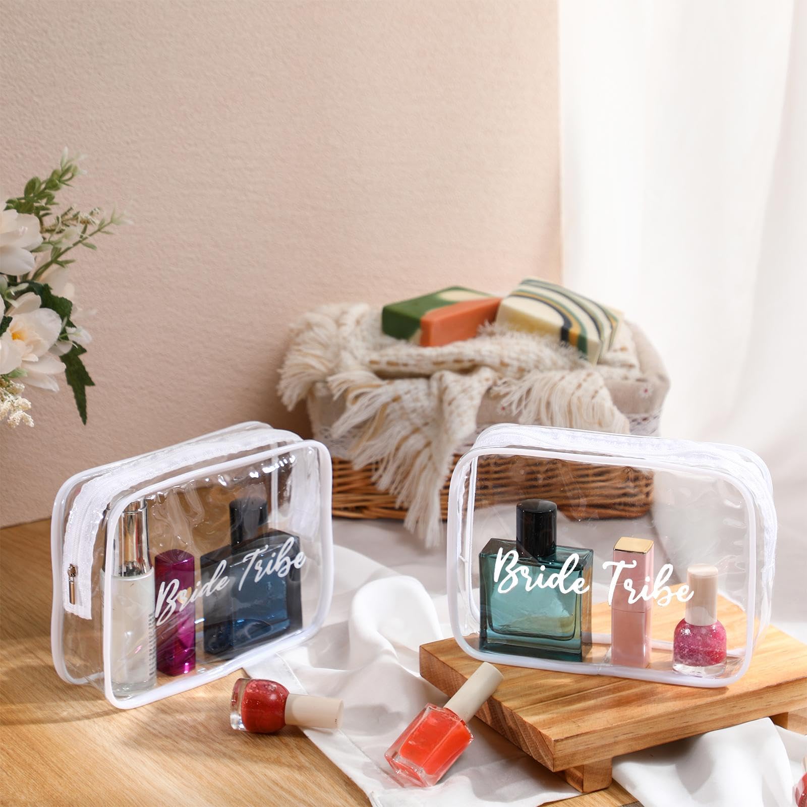 Amylove 10 Stück Braut Tribe Kosmetiktasche Clear Make-up Taschen Kulturbeutel Make-up Reise Kosmetik Make-up Tasche Klar PVC Reisetasche für Hochzeit Party Brautjungfer Vorschlag Brautgeschenk,