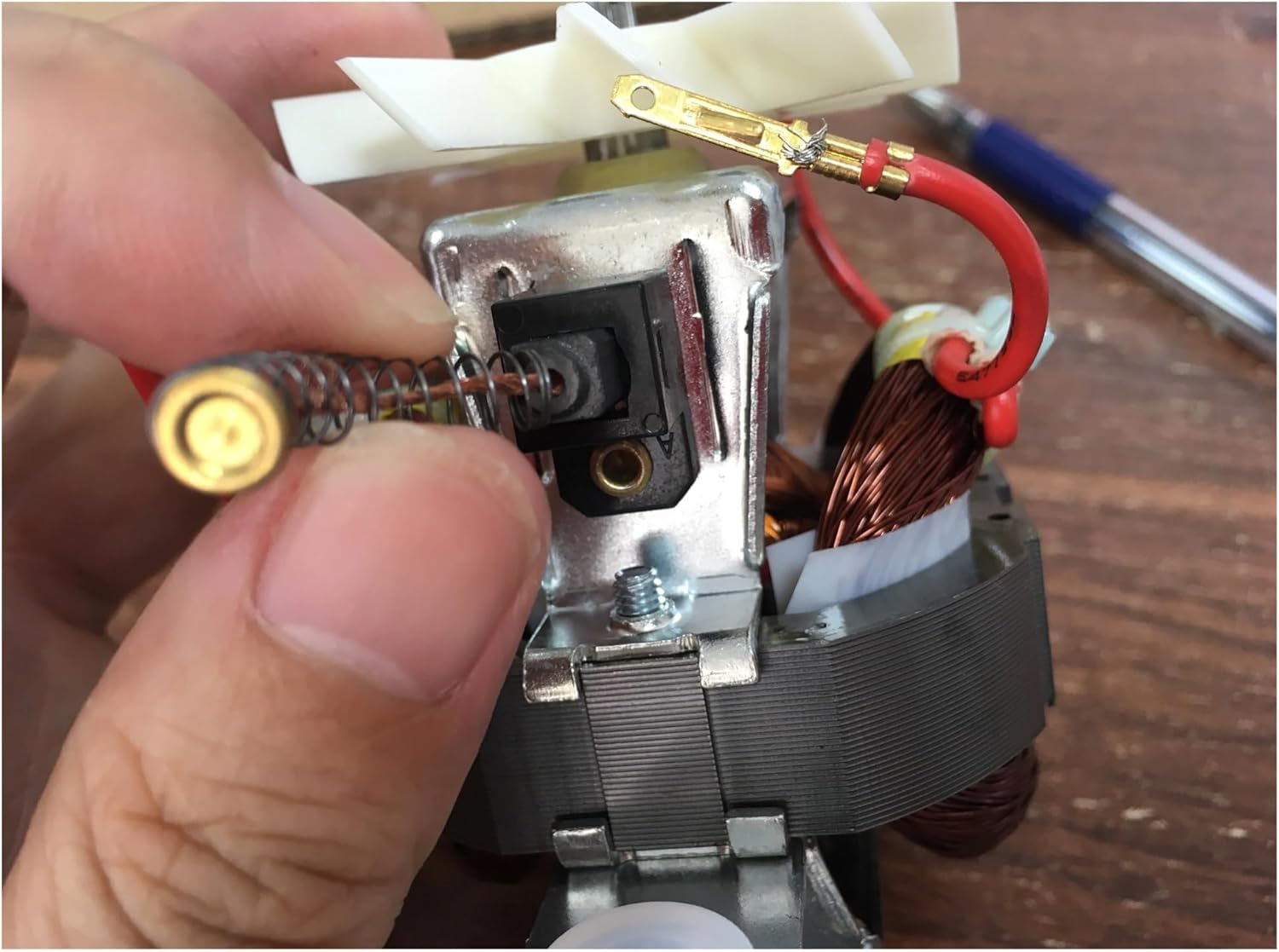 4 Pcs 7016motor Brush Blender Motor Graphite Brush Motor Carbon Brush