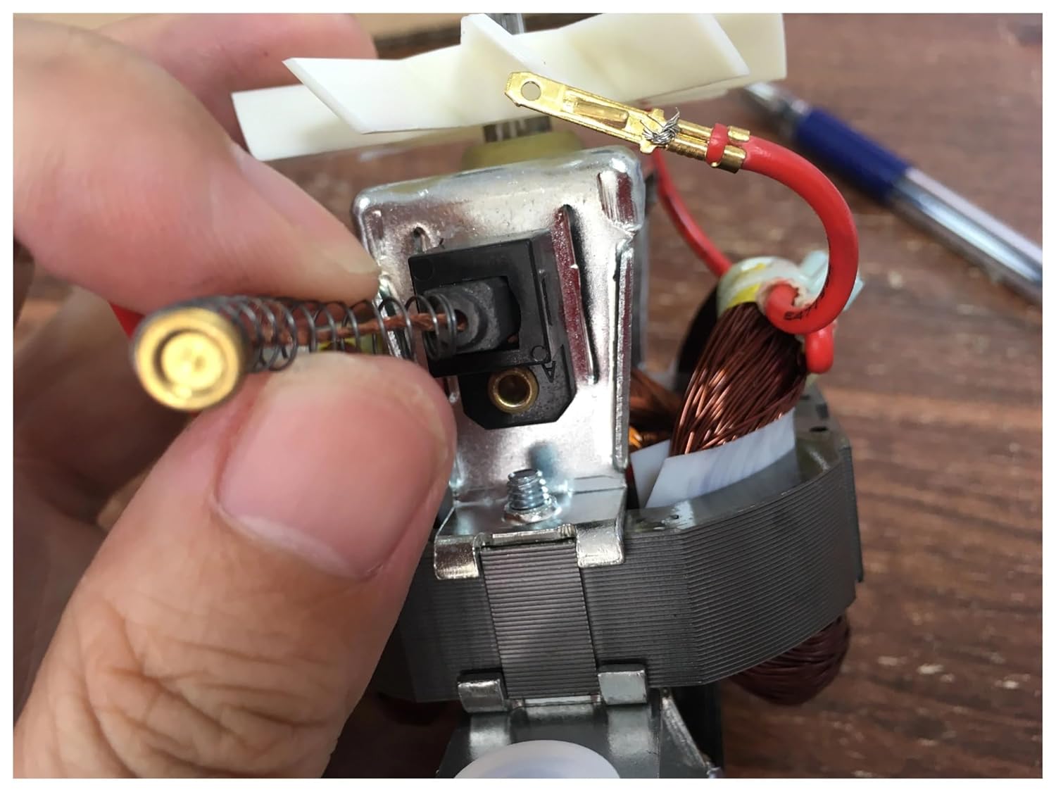 4 Pcs 7016motor Brush Blender Motor Graphite Brush Motor Carbon Brush