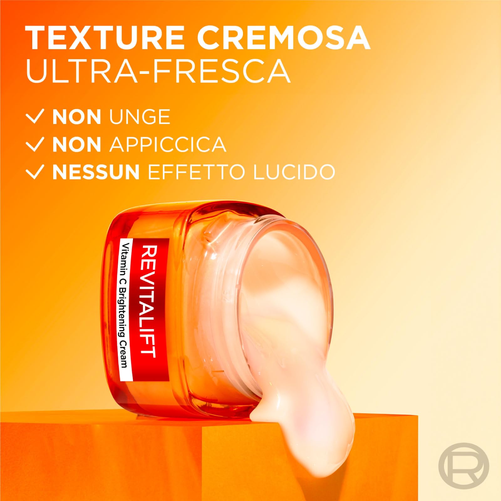 L'Oréal Paris Rozjaśniający krem do twarzy, odpowiedni do skóry wrażliwej, wygładzający i wyrównujący, miękka i elastyczna skóra, z witaminą C i kwasem salicylowym, Revitalift, 50 ml