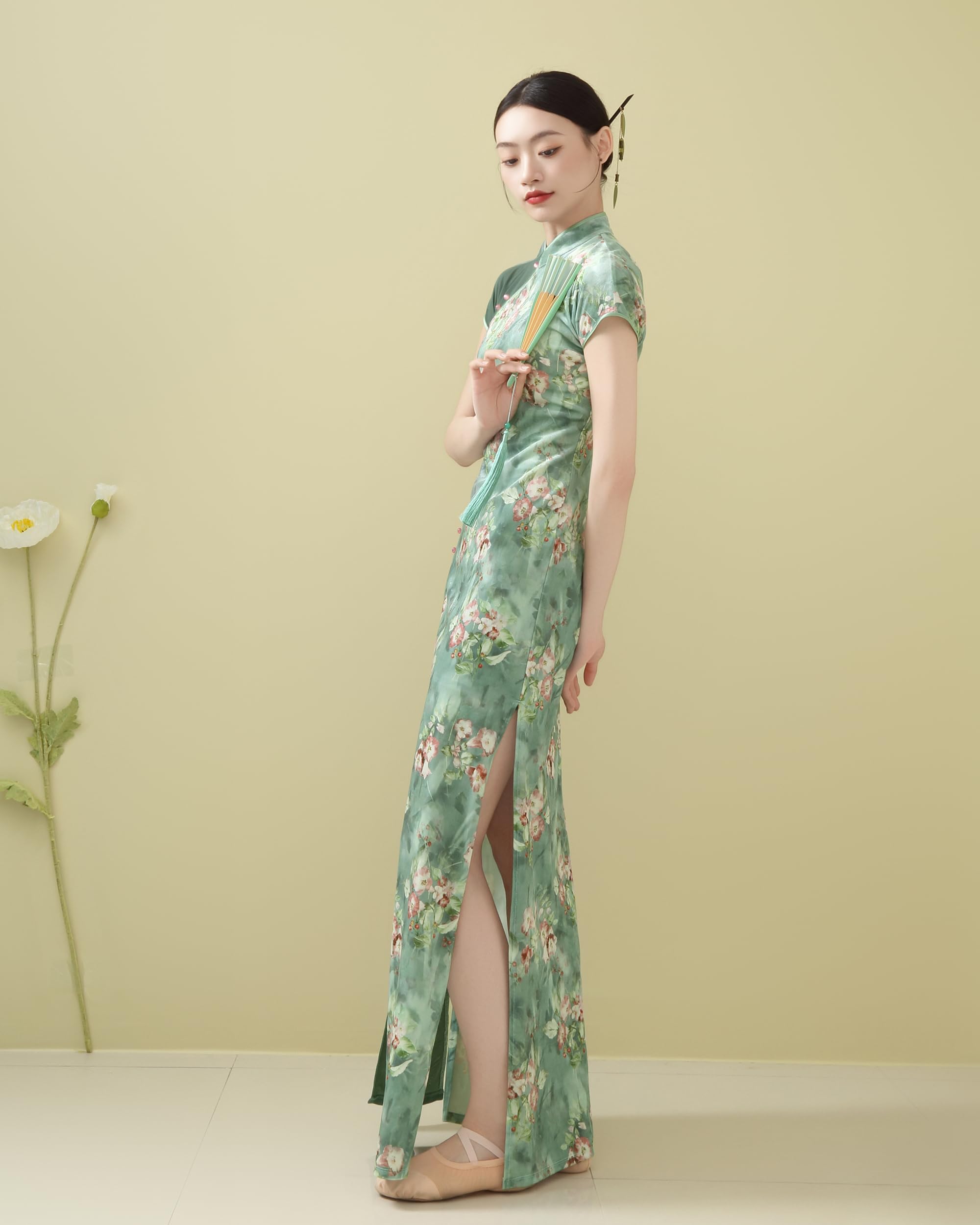 ROYAL SMEELA Robe Cheongsam Longue Femme en Velours,Qipao Chinoise avec Col Mandarin et Manches Courtes