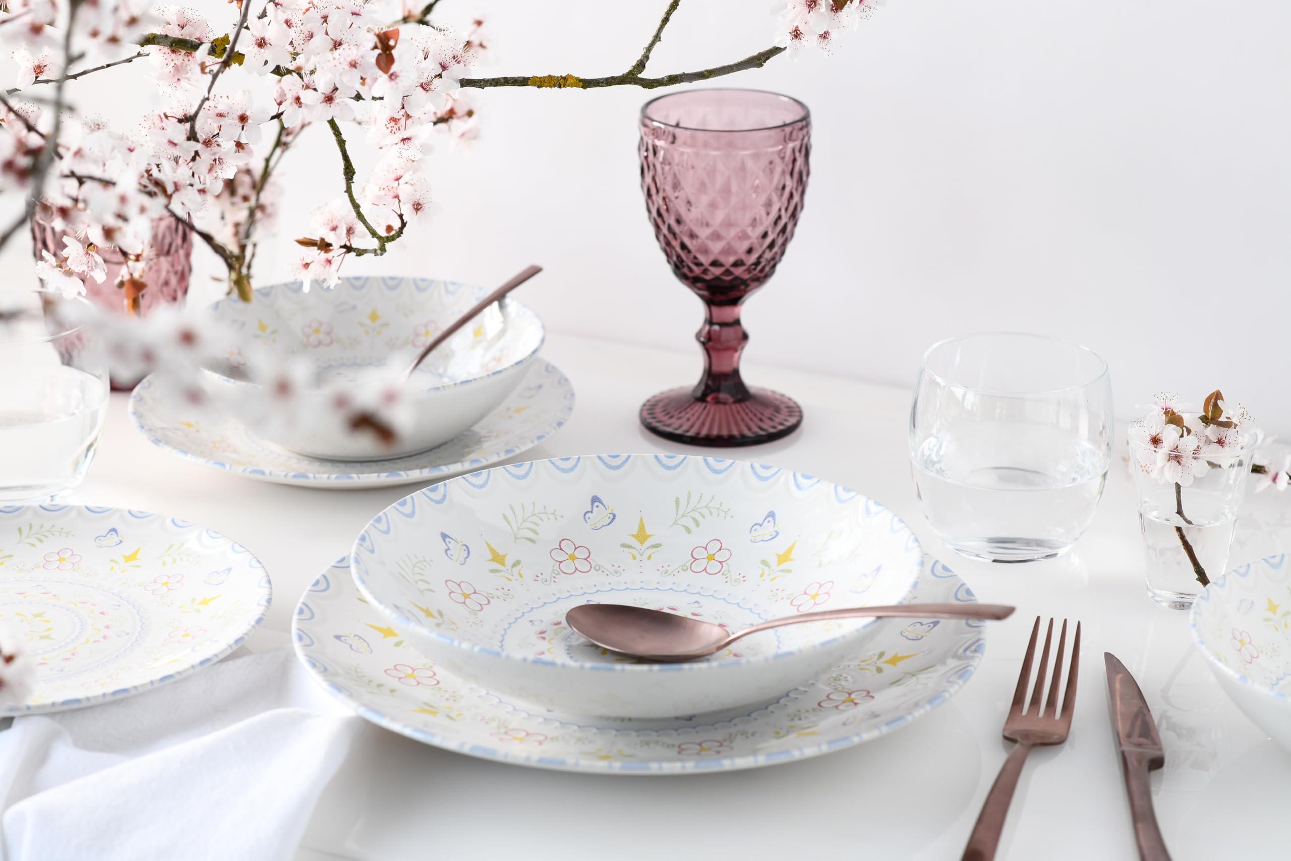 CreaTable, 24867, seria Primavera, 16-częściowy zestaw naczyń dla 4 osób, zestaw talerzy z kamionki, nadaje się do mycia w zmywarce i używania w kuchence mikrofalowej, wyprodukowano w Europie