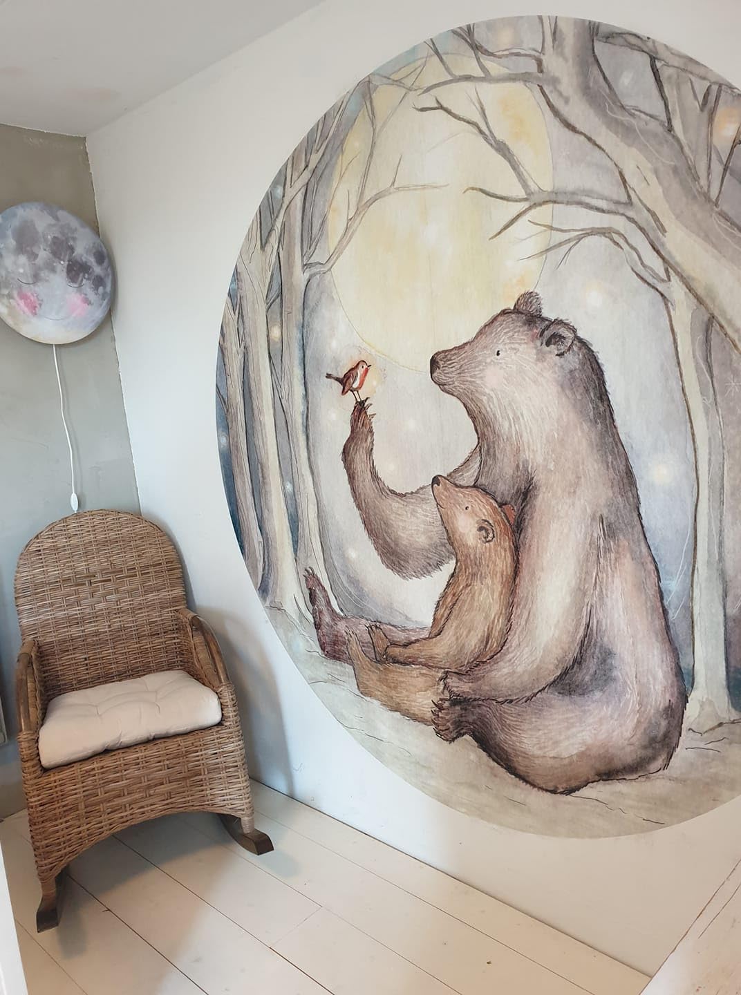 Rudowny i niedźwiedź mini koło tapet | do pokoju dziecięcego i dziecięcego | design pokoju dziecięcego | ręcznie malowany i trwały – szybkie zawieszenie
