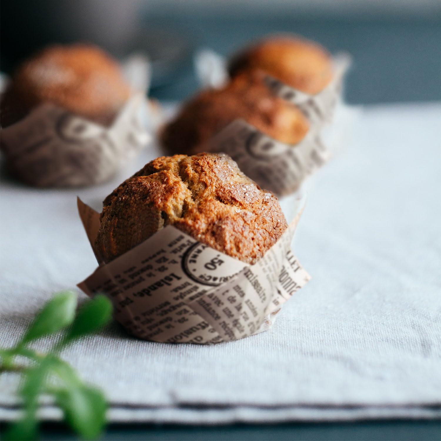 Caissettes à Cupcakes En Papier Tulipe - Lot De 50, 7x7x7 Cm, Naturel, Résistant à La Graisse, Pour Pâtisserie Et Présentation