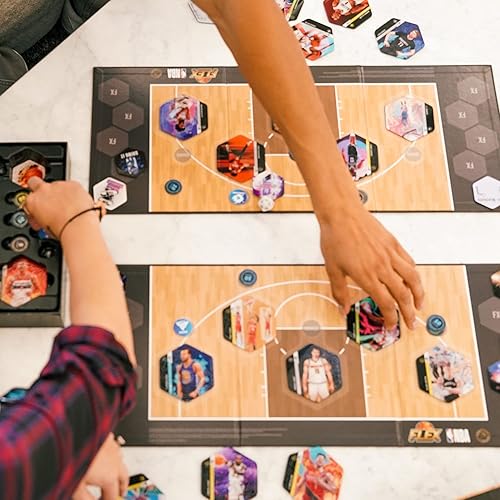 Miniatura 6 de FLEX NBA TCG Game | Deluxe Series 2 Starter Set | Juego de mesa para dos jugadores con fichas coleccionables con estrellas reales de baloncesto de