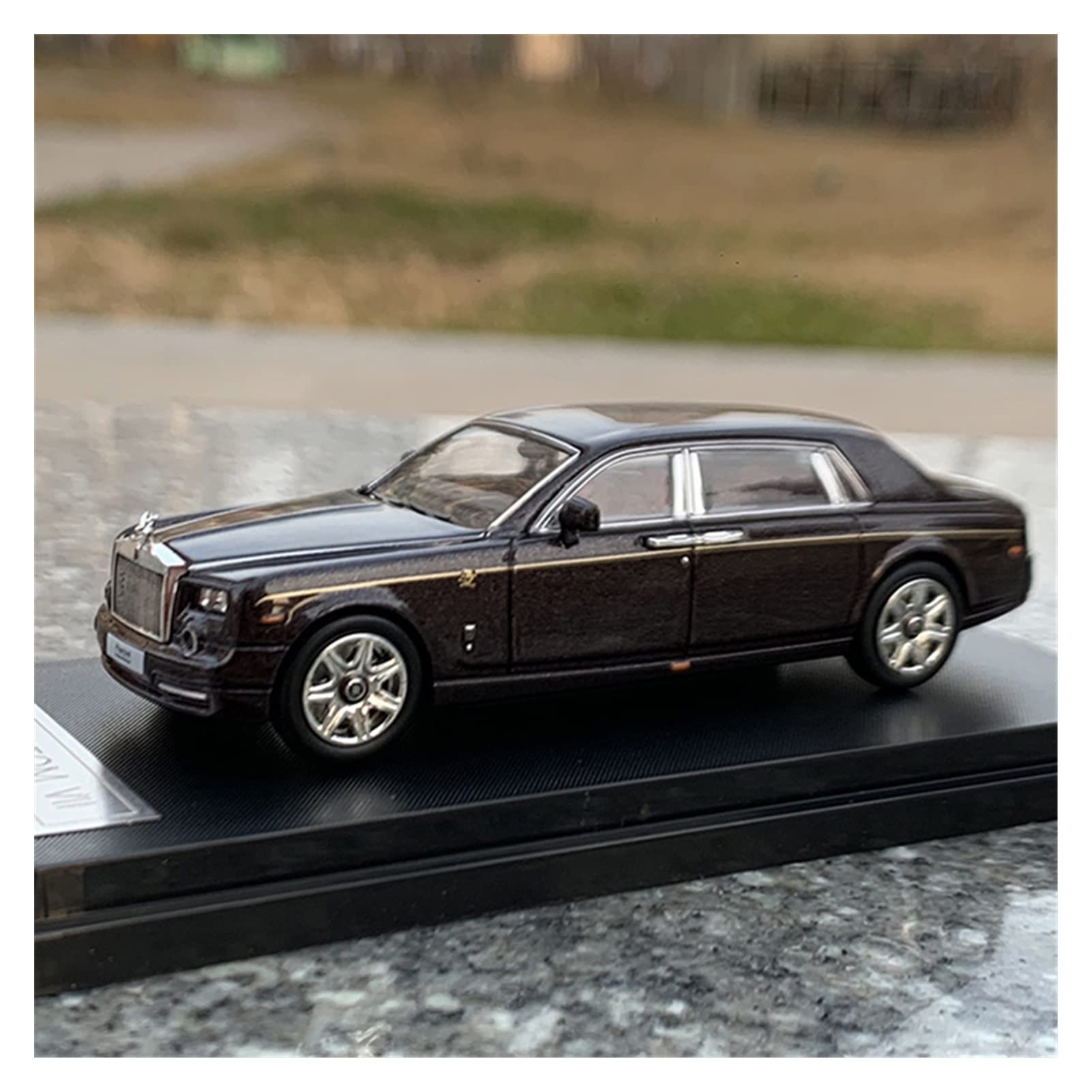 NALora Scale Finished Model Car Diecast 1/64 For Rolls Royce Phantom VII Alloy Mini Car Model Light Auto Collection Souvenir Vehicle Toy Miniature Replica Car (Color : Brown)
